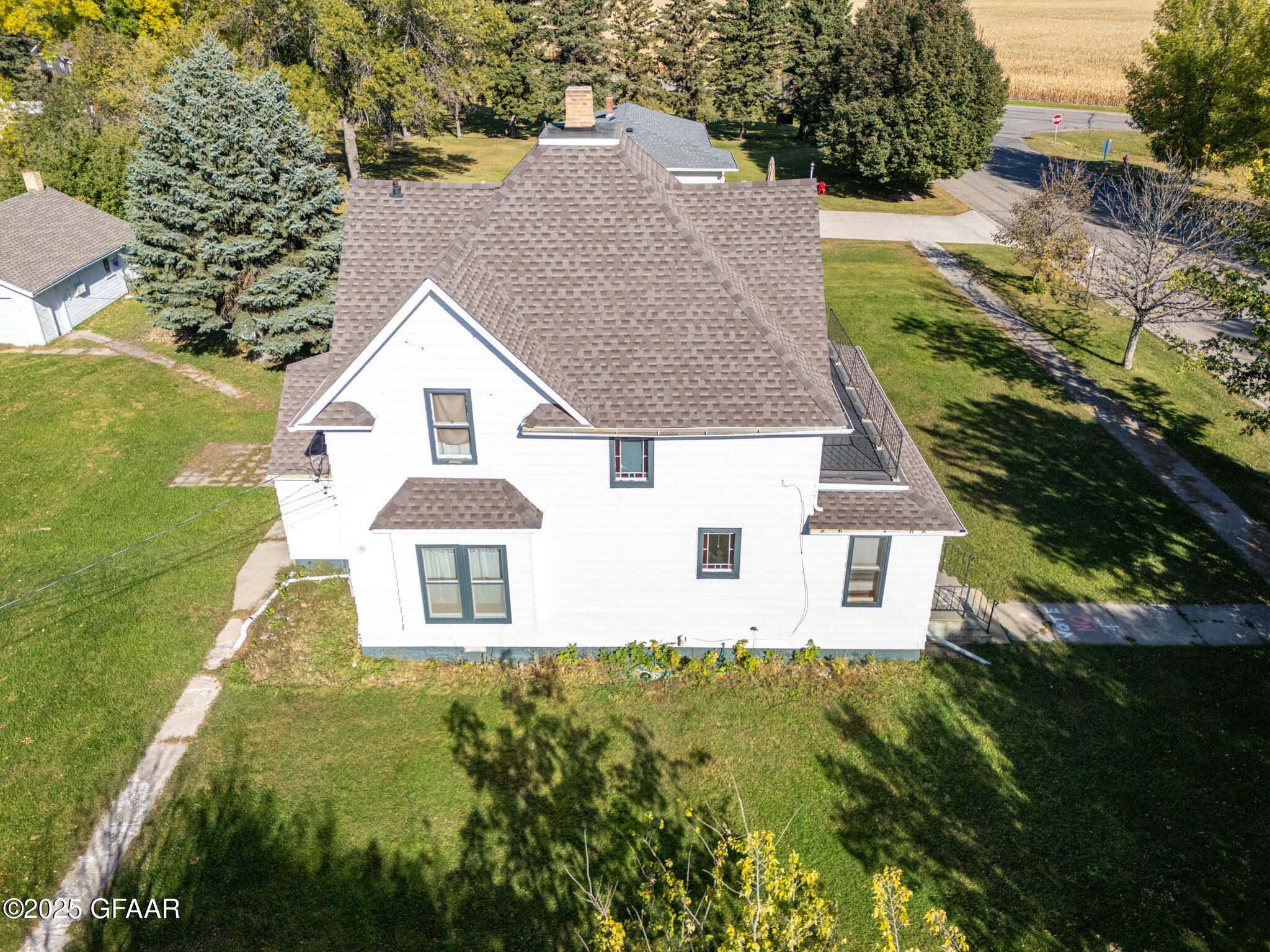 Hatton, North Dakota 58240, United States, 4 Bedrooms Bedrooms, ,2 BathroomsBathrooms,Residential,Active,20298