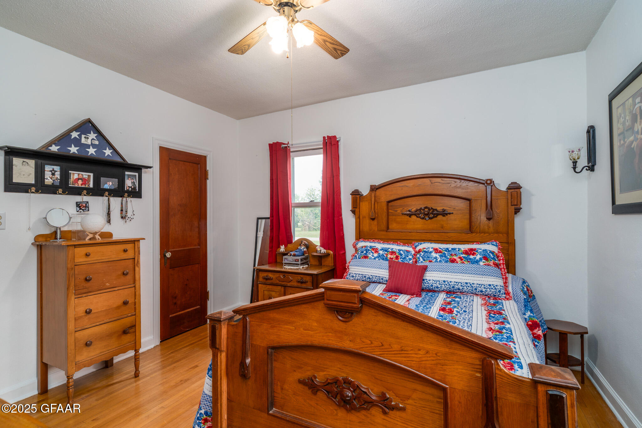 Larimore, North Dakota 58251, United States, 3 Bedrooms Bedrooms, ,1 BathroomBathrooms,Residential,Contingent,143717