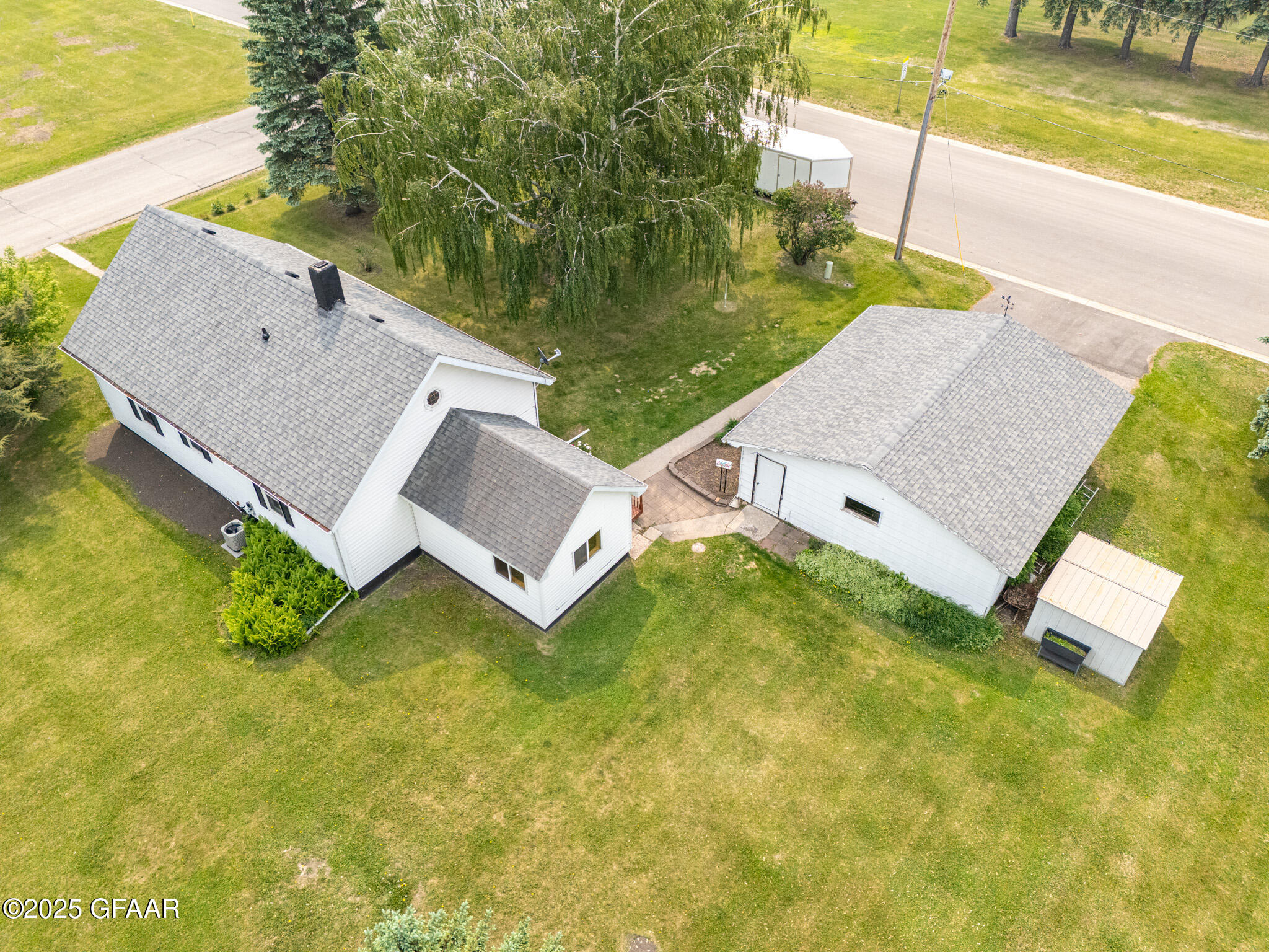 Larimore, North Dakota 58251, United States, 3 Bedrooms Bedrooms, ,1 BathroomBathrooms,Residential,Contingent,143717