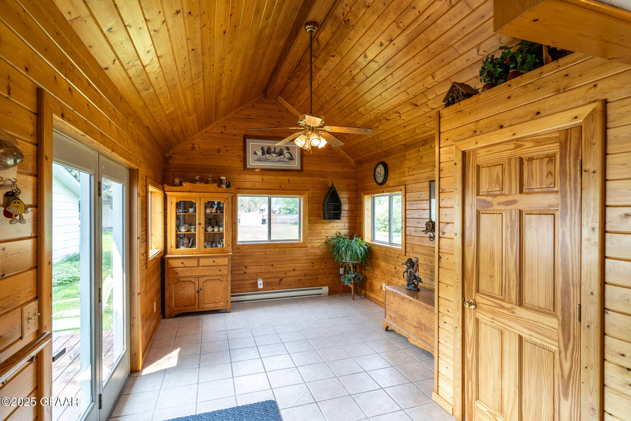 Larimore, North Dakota 58251, United States, 3 Bedrooms Bedrooms, ,1 BathroomBathrooms,Residential,Contingent,143717