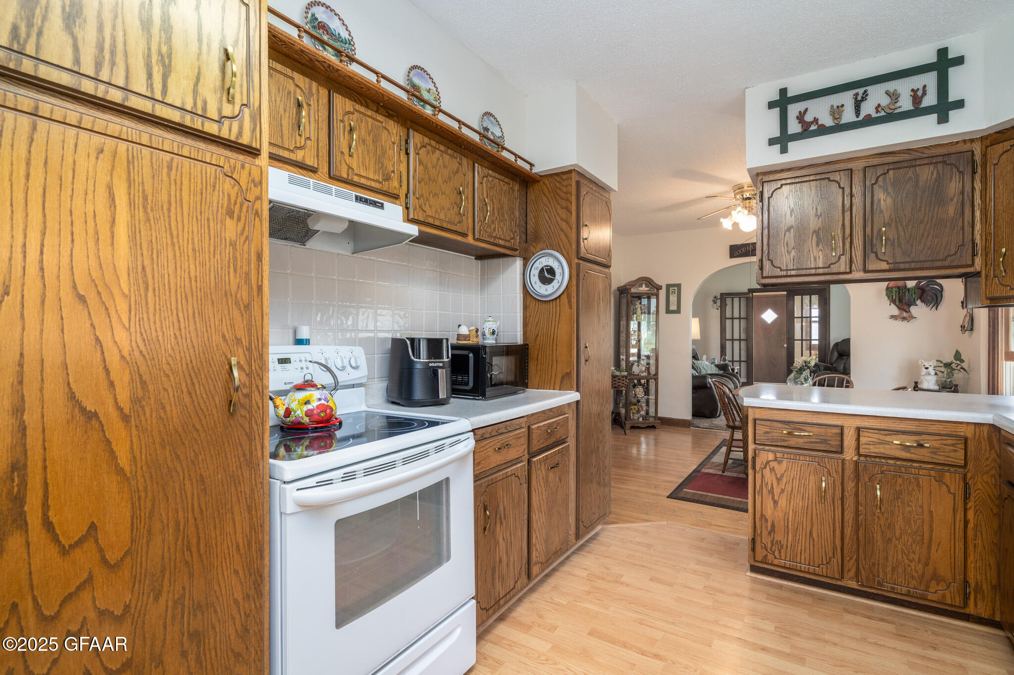 Larimore, North Dakota 58251, United States, 3 Bedrooms Bedrooms, ,1 BathroomBathrooms,Residential,Contingent,143717