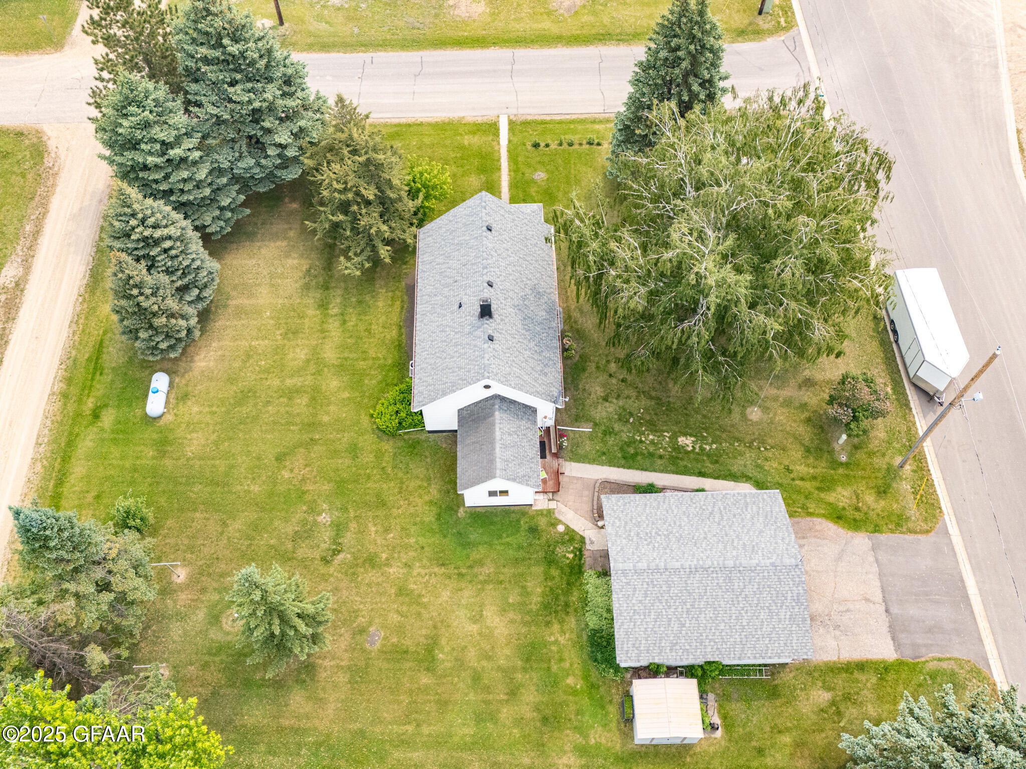 Larimore, North Dakota 58251, United States, 3 Bedrooms Bedrooms, ,1 BathroomBathrooms,Residential,Contingent,143717