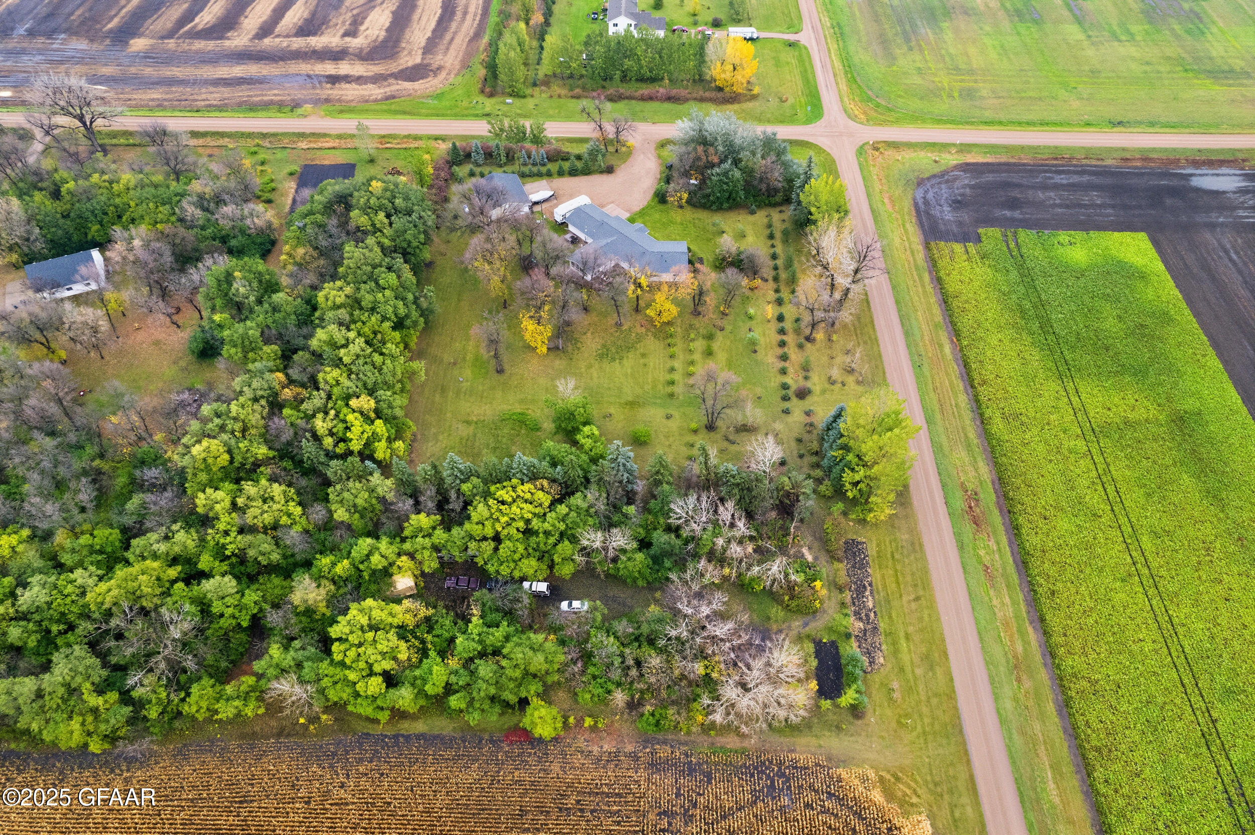 Grand Forks, North Dakota 58201, United States, 4 Bedrooms Bedrooms, ,3 BathroomsBathrooms,Residential,Active,229784