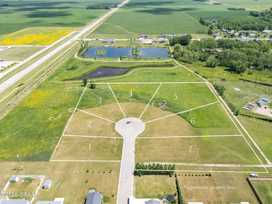 100 SUNSET CV, CROOKSTON, MN 56716 - Image 72f565a44e7fed4fa9ce8c8bb876629f/3082706540