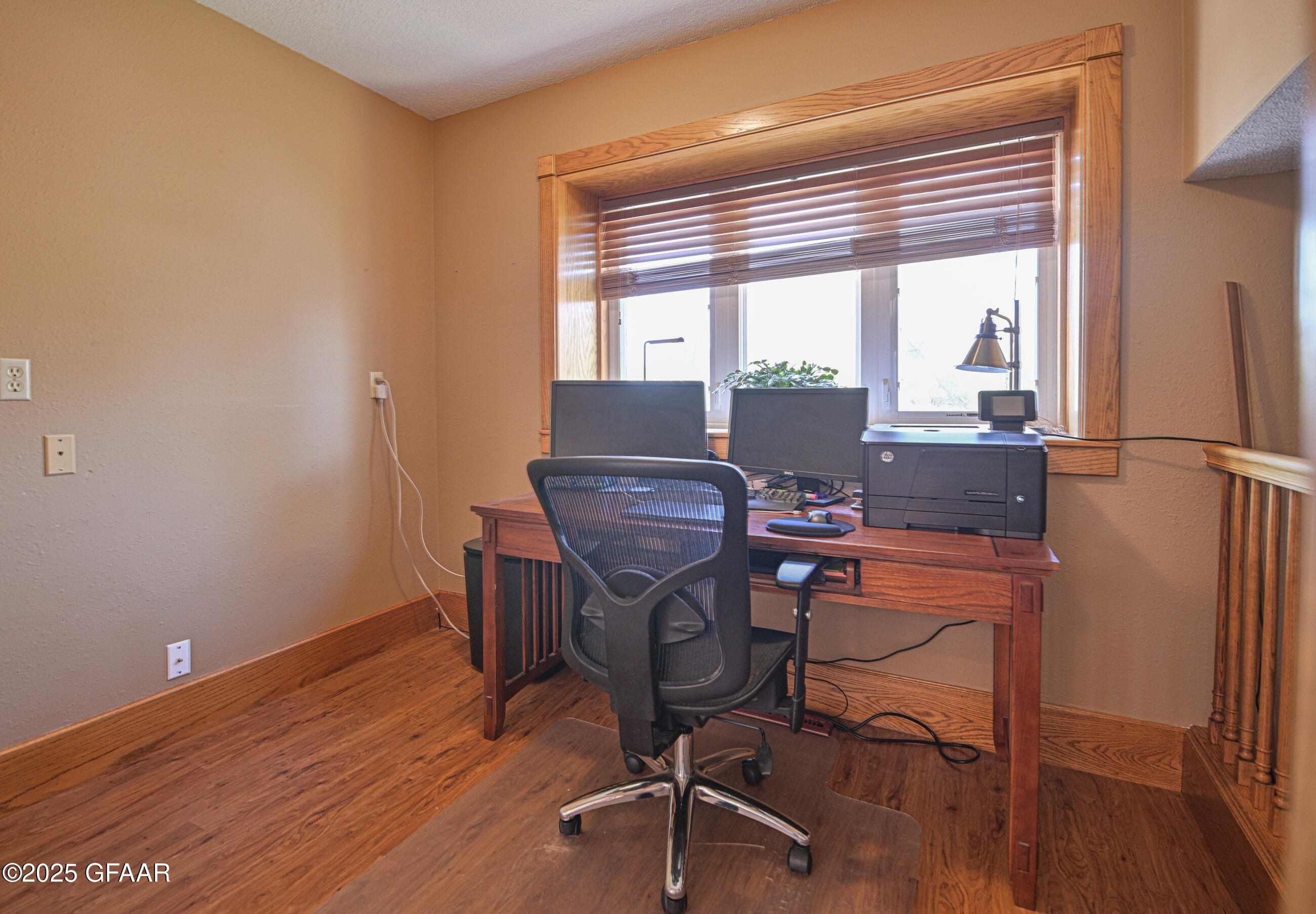 Grand Forks, North Dakota 58203, United States, 4 Bedrooms Bedrooms, ,2 BathroomsBathrooms,Residential,Pending,166337