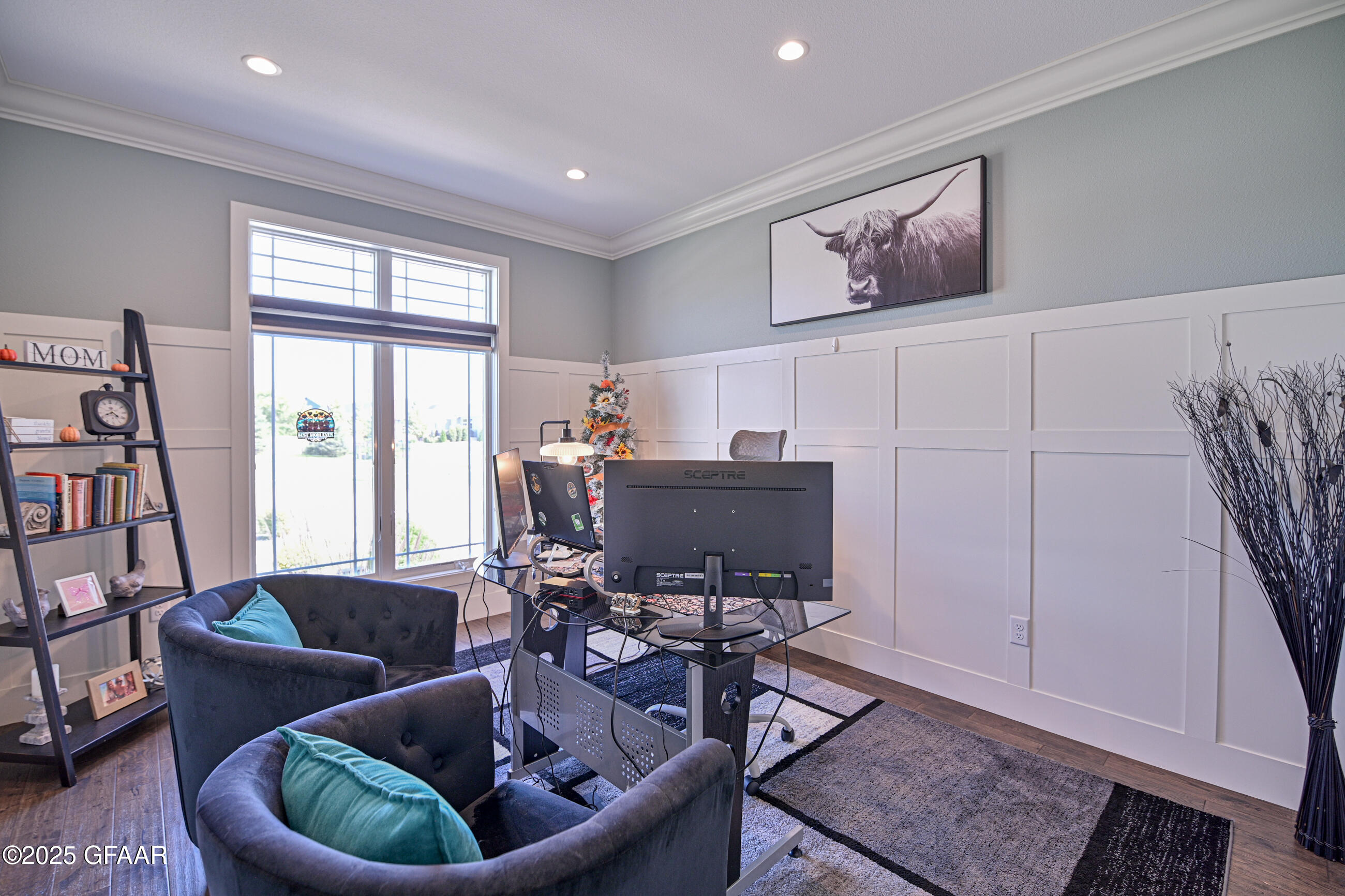 Grand Forks, North Dakota 58201, United States, 6 Bedrooms Bedrooms, ,4 BathroomsBathrooms,Residential,Contingent,206962