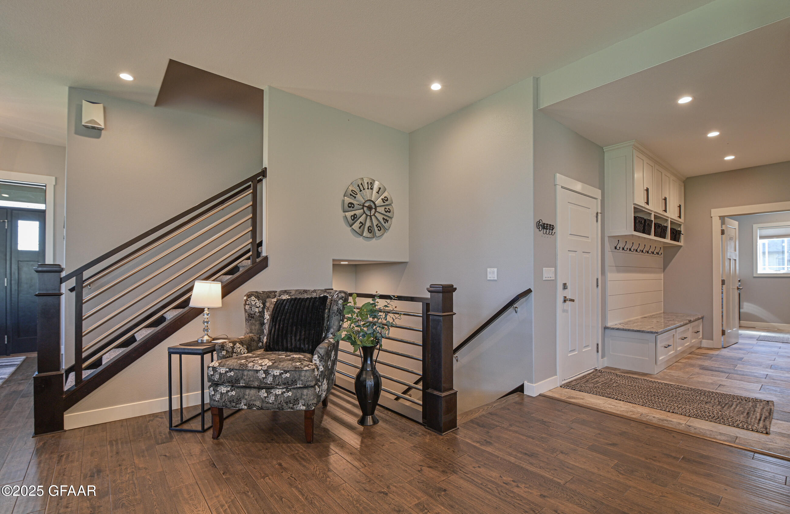 Grand Forks, North Dakota 58201, United States, 6 Bedrooms Bedrooms, ,4 BathroomsBathrooms,Residential,Contingent,206962