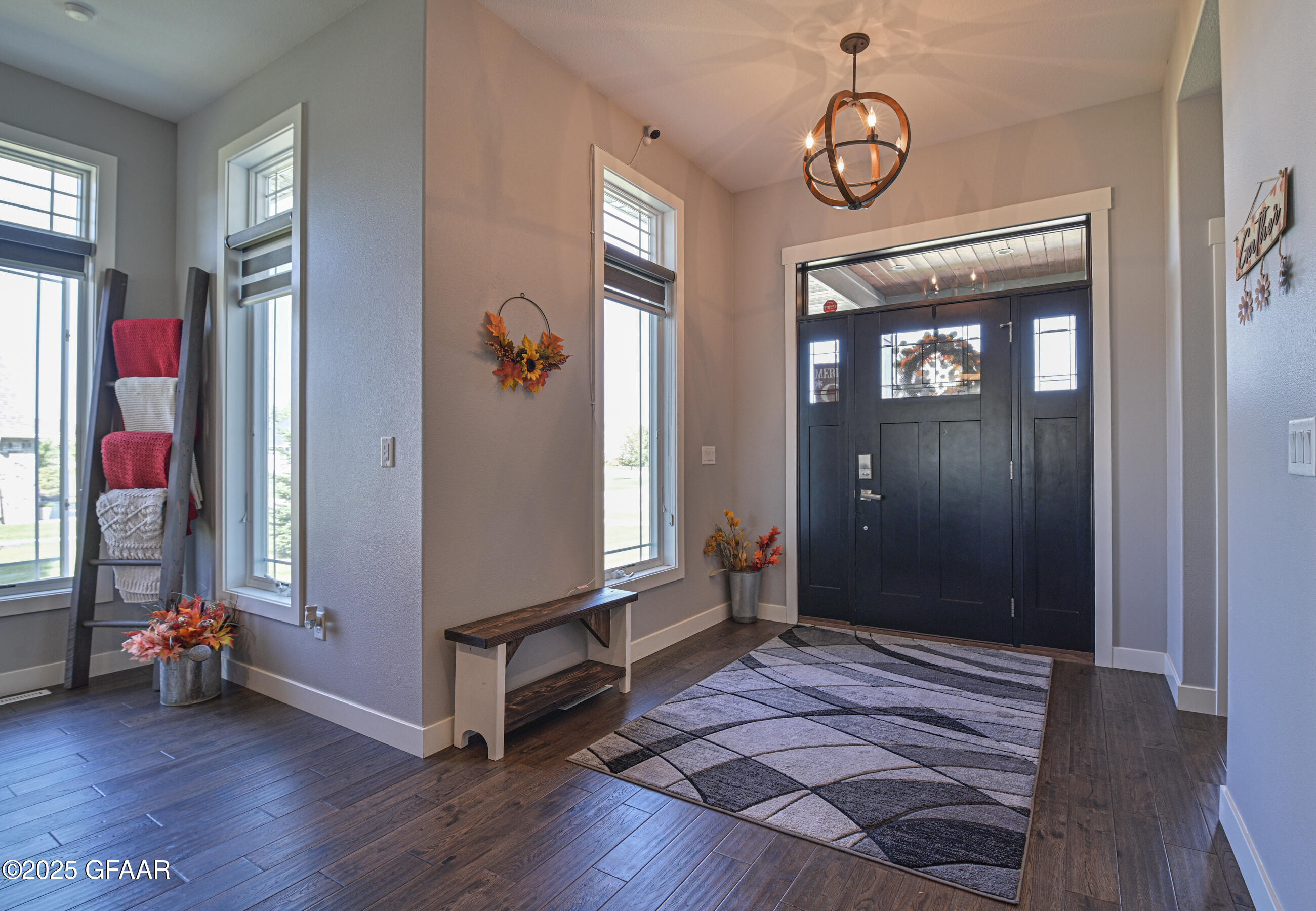 Grand Forks, North Dakota 58201, United States, 6 Bedrooms Bedrooms, ,4 BathroomsBathrooms,Residential,Contingent,206962