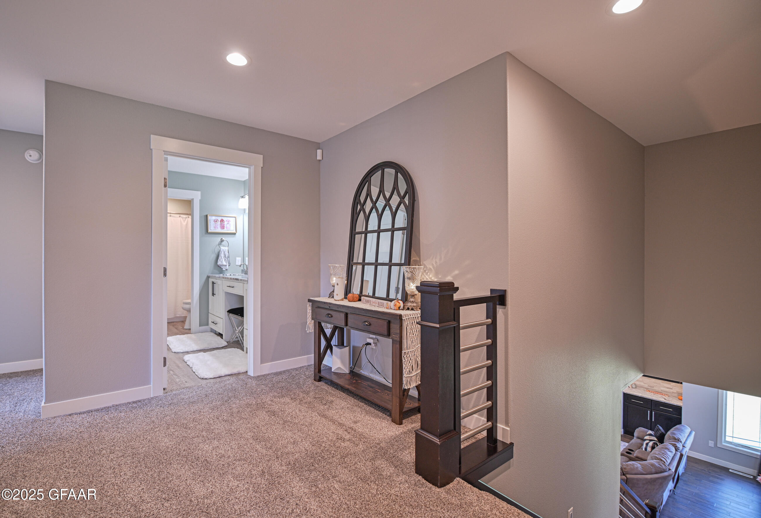 Grand Forks, North Dakota 58201, United States, 6 Bedrooms Bedrooms, ,4 BathroomsBathrooms,Residential,Contingent,206962