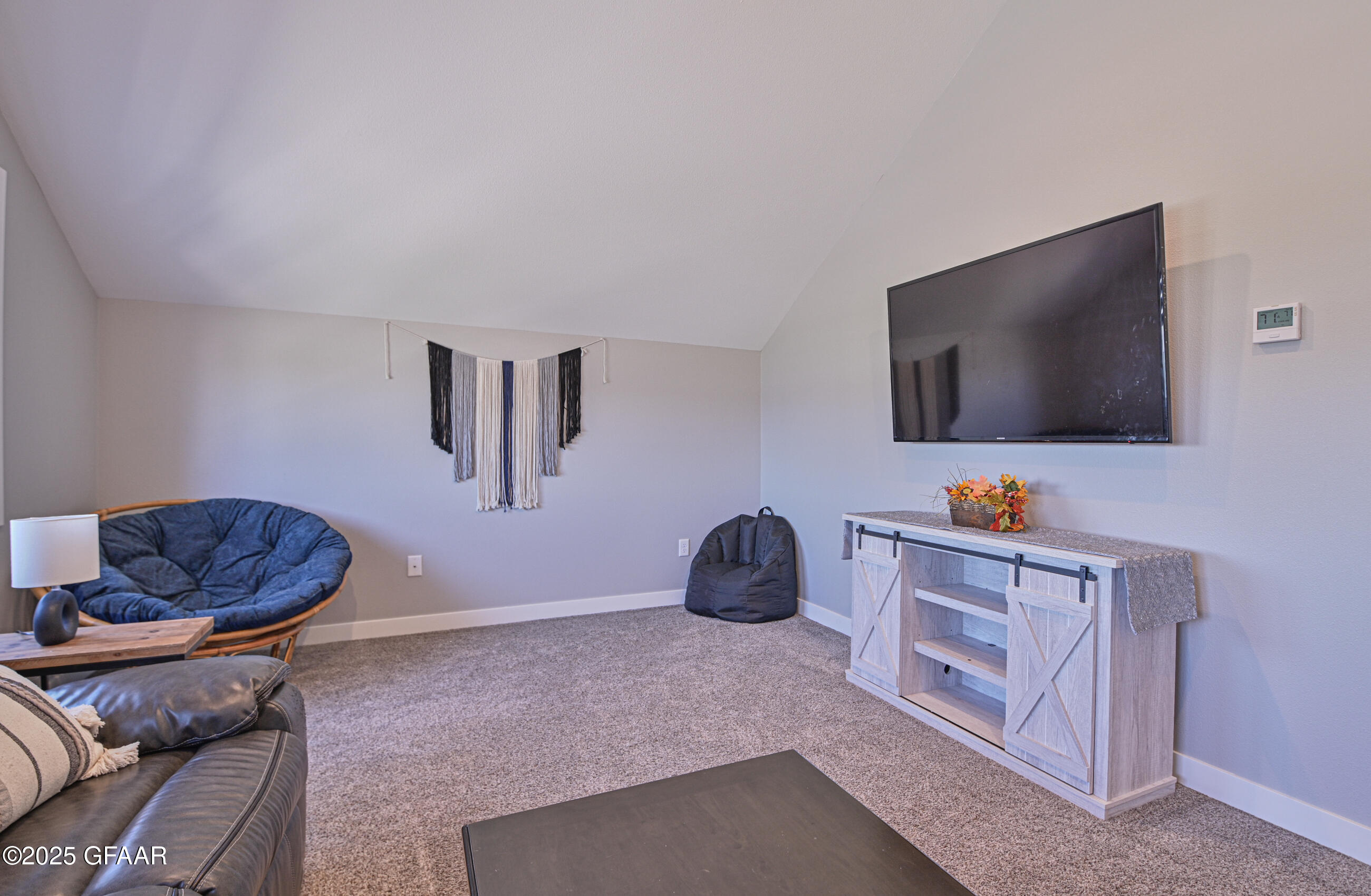 Grand Forks, North Dakota 58201, United States, 6 Bedrooms Bedrooms, ,4 BathroomsBathrooms,Residential,Contingent,206962