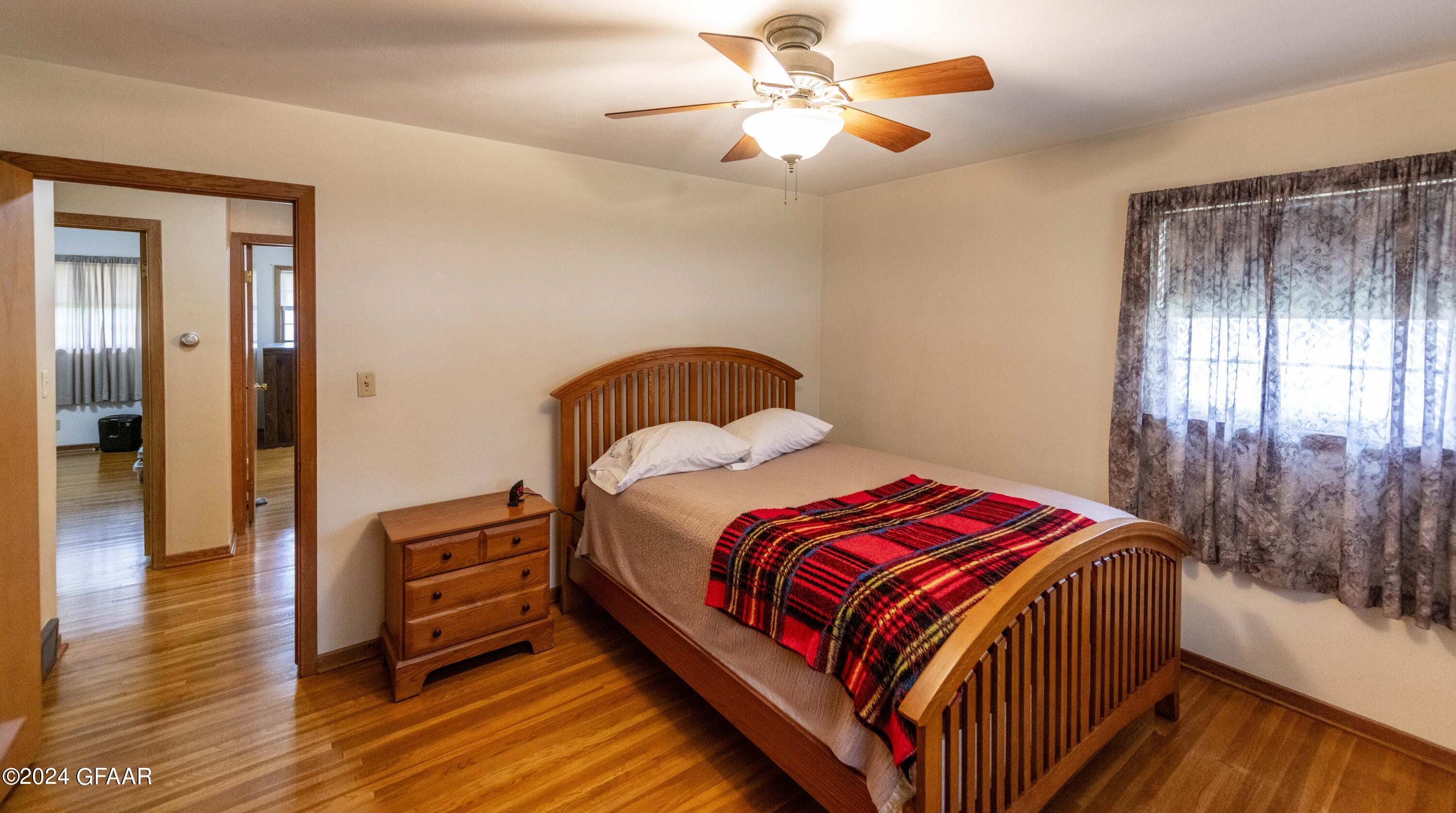 Grand Forks, North Dakota 58201, United States, 3 Bedrooms Bedrooms, ,2 BathroomsBathrooms,Residential,Contingent,46635