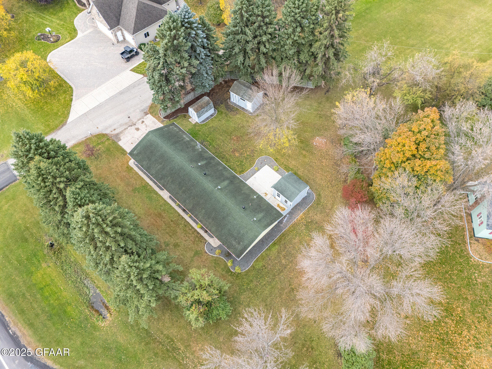 Hatton, North Dakota 58240, United States, 3 Bedrooms Bedrooms, ,2 BathroomsBathrooms,Residential,Active,231828