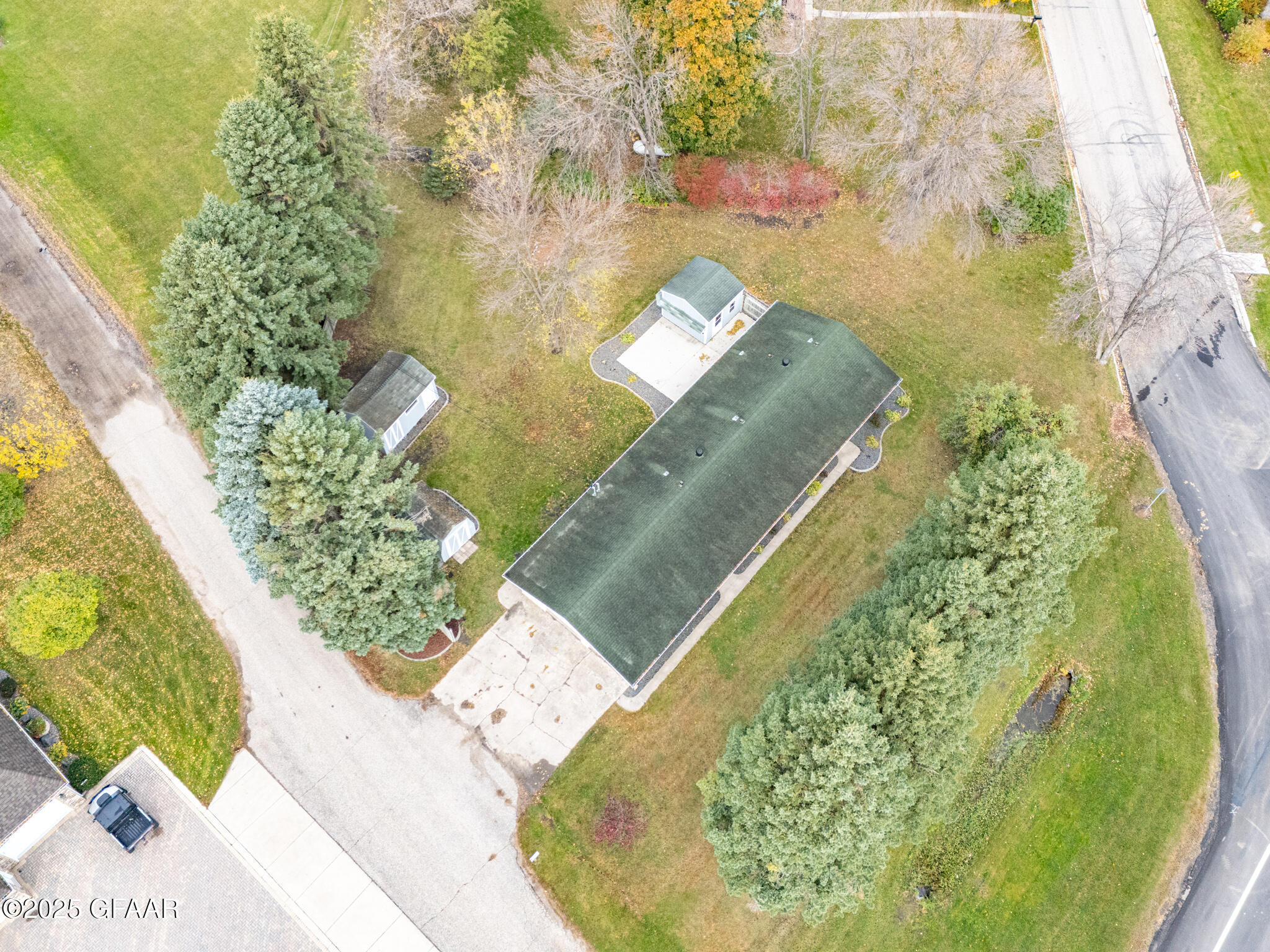 Hatton, North Dakota 58240, United States, 3 Bedrooms Bedrooms, ,2 BathroomsBathrooms,Residential,Active,231828