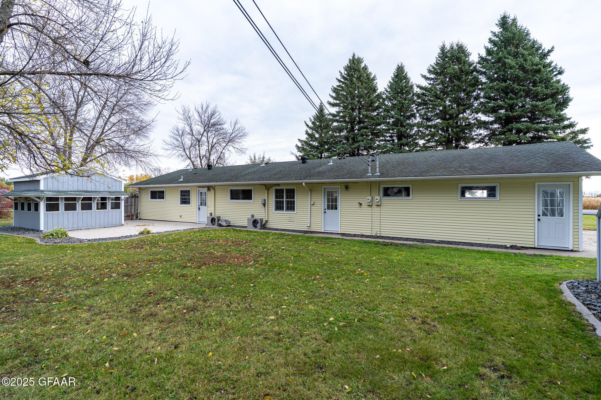 Hatton, North Dakota 58240, United States, 3 Bedrooms Bedrooms, ,2 BathroomsBathrooms,Residential,Active,231828