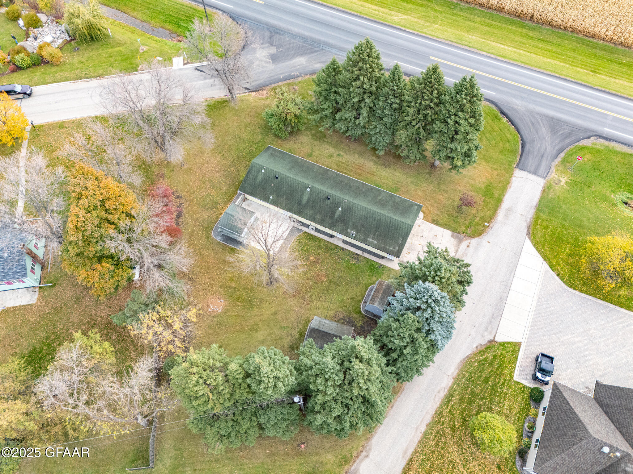 Hatton, North Dakota 58240, United States, 3 Bedrooms Bedrooms, ,2 BathroomsBathrooms,Residential,Active,231828