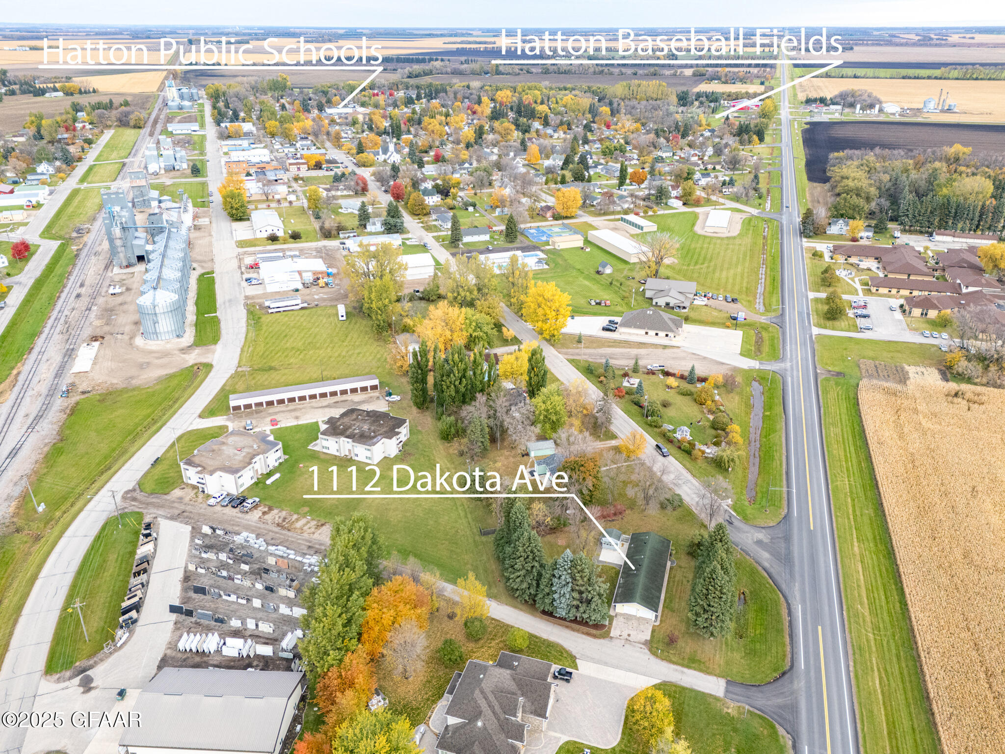 Hatton, North Dakota 58240, United States, 3 Bedrooms Bedrooms, ,2 BathroomsBathrooms,Residential,Active,231828