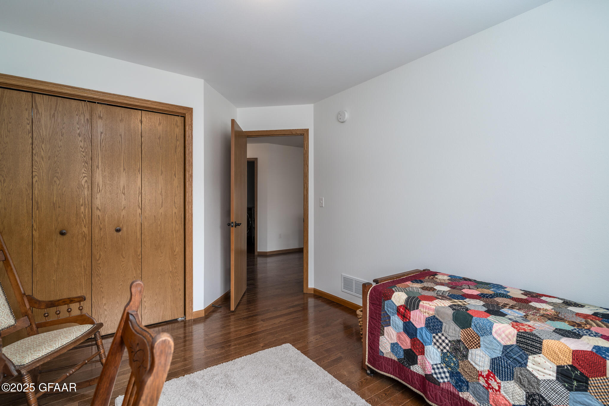 Grand Forks, North Dakota 58201, United States, 5 Bedrooms Bedrooms, ,3 BathroomsBathrooms,Residential,Pending,101233