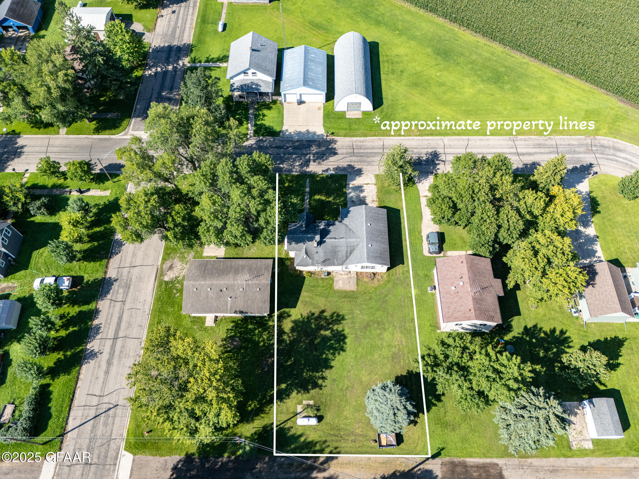 Hatton, North Dakota 58240, United States, 2 Bedrooms Bedrooms, ,1 BathroomBathrooms,Residential,Pending,202451