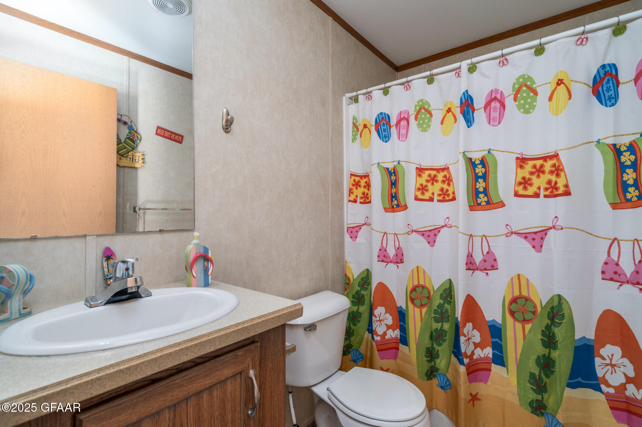 Finley, North Dakota 58230, United States, 3 Bedrooms Bedrooms, ,1 BathroomBathrooms,Residential,Active,245908