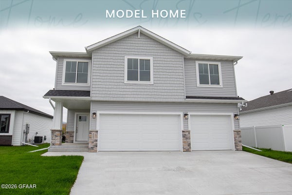 407 WREN DR, GRAND FORKS, ND 58201 - Image 8a2302b90d97a0a67d28c84cc2e9c6a7/539629618