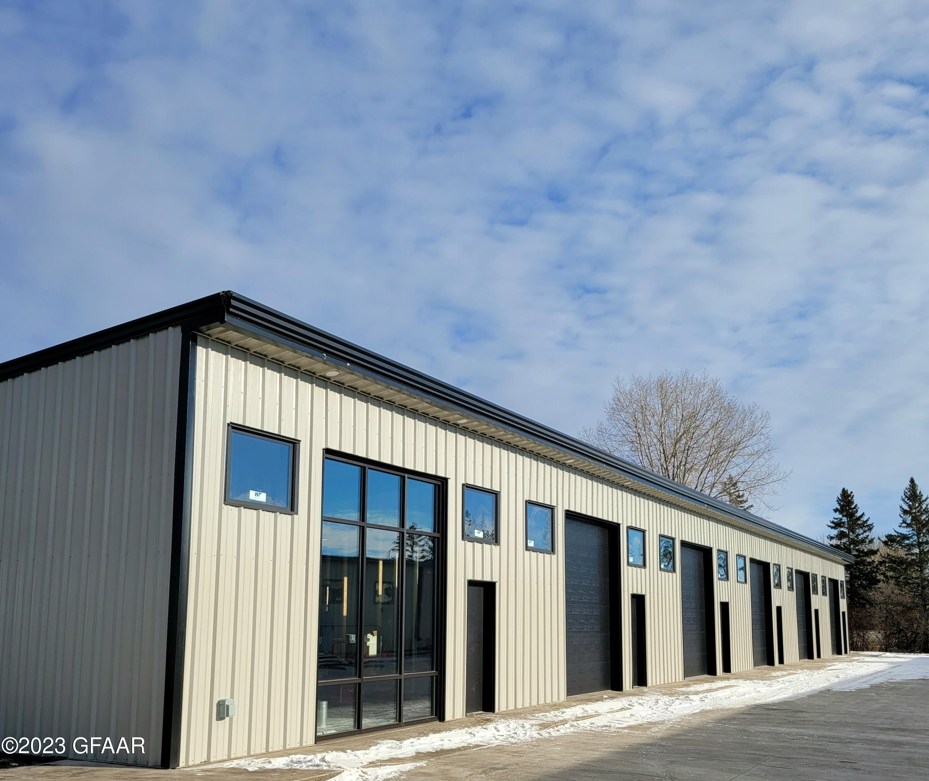 Grand Forks, North Dakota 58201, United States, ,Commercial,Active,166355