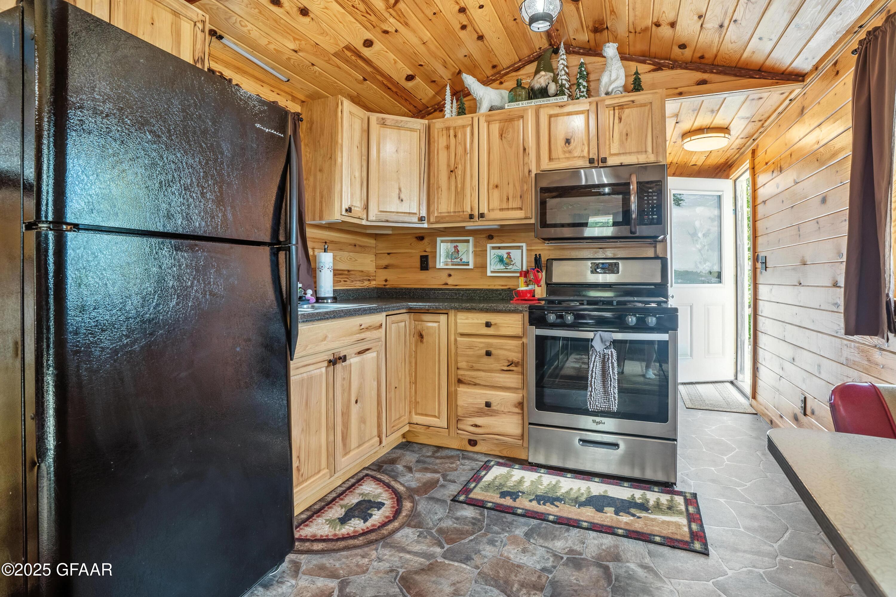 Lengby, Minnesota 56651, United States, 1 Bedroom Bedrooms, ,1 BathroomBathrooms,Residential,Active,166340