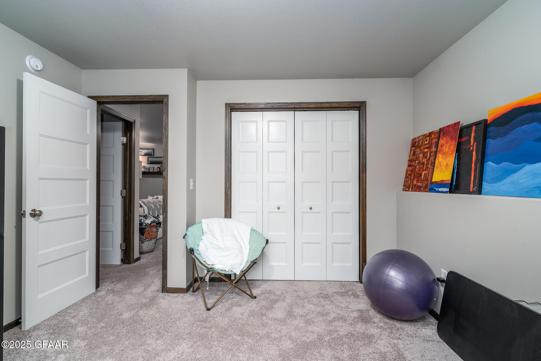 Grand Forks, North Dakota 58201, United States, 4 Bedrooms Bedrooms, ,2 BathroomsBathrooms,Residential,Pending,166338