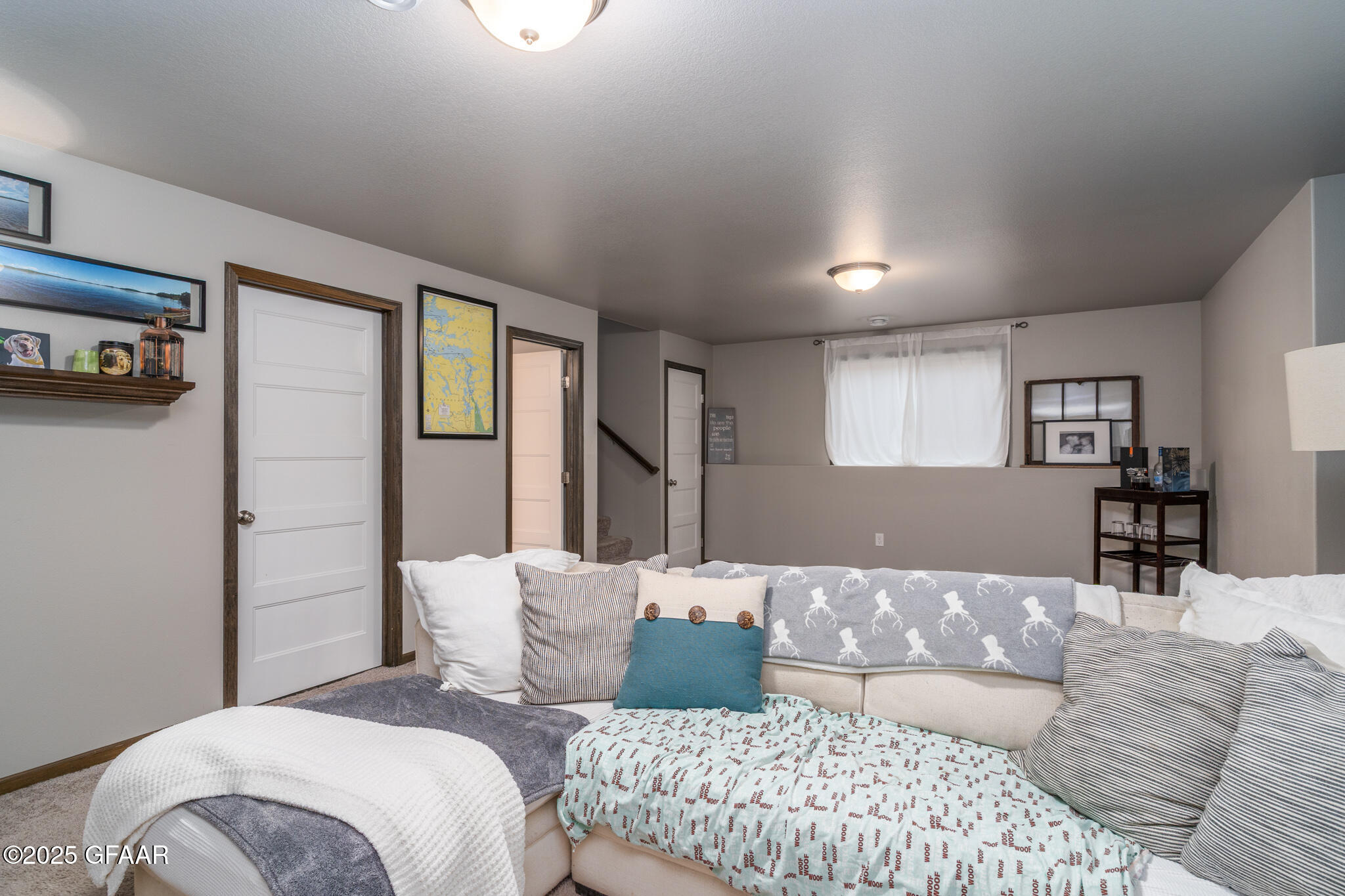 Grand Forks, North Dakota 58201, United States, 4 Bedrooms Bedrooms, ,2 BathroomsBathrooms,Residential,Pending,166338