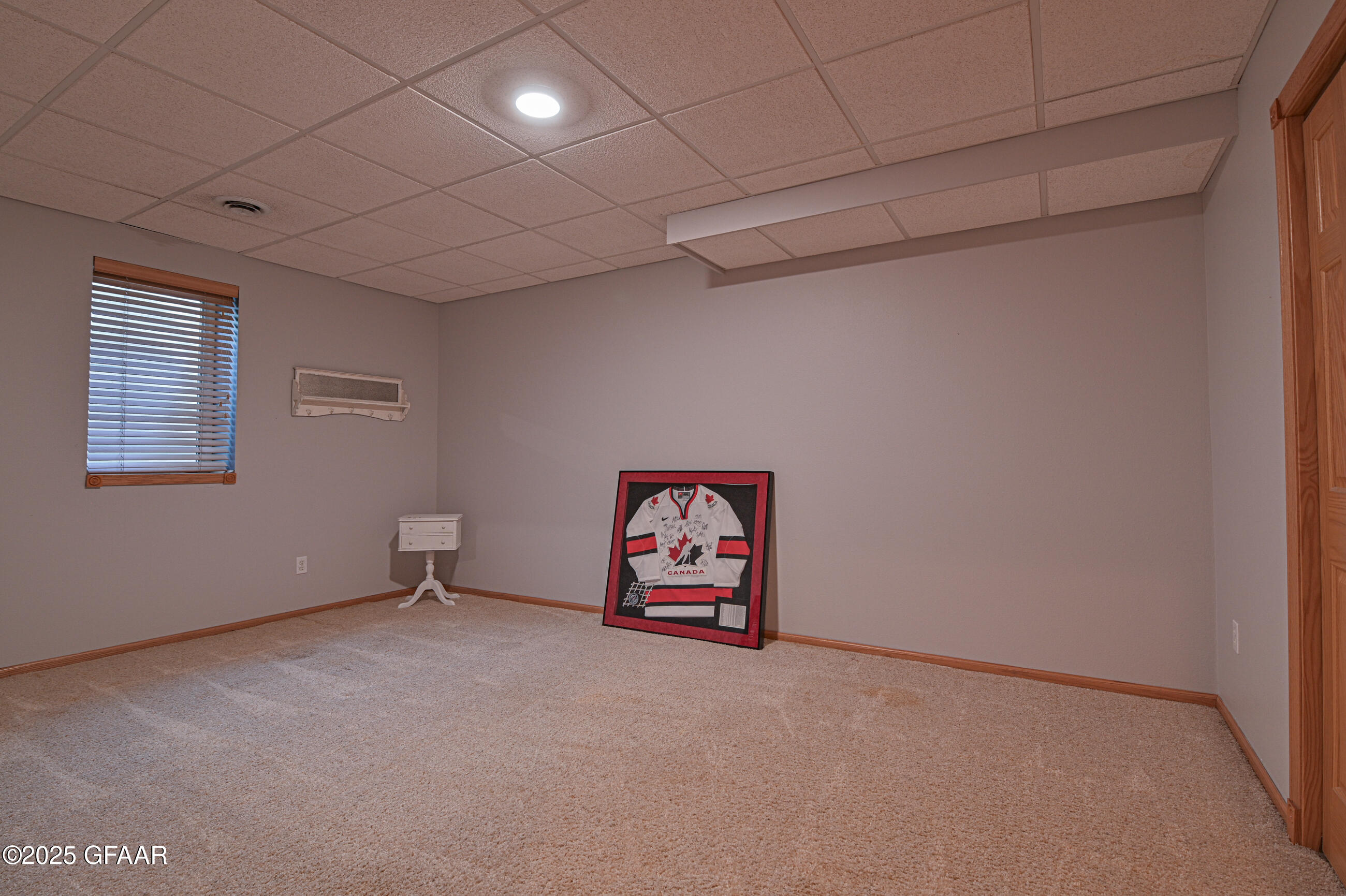 Grand Forks, North Dakota 58201, United States, 6 Bedrooms Bedrooms, ,3 BathroomsBathrooms,Residential,Active,237239