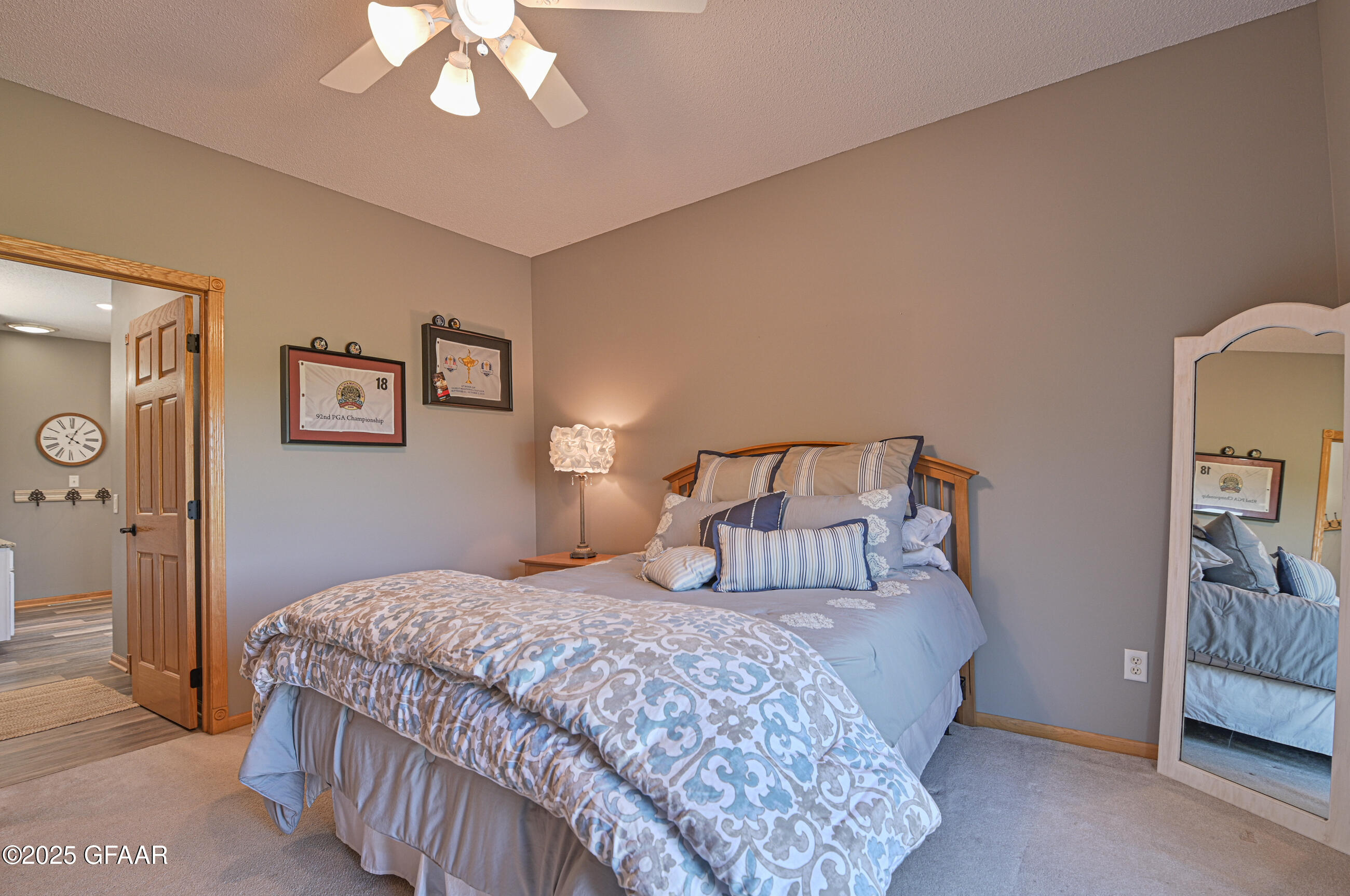 Grand Forks, North Dakota 58201, United States, 6 Bedrooms Bedrooms, ,3 BathroomsBathrooms,Residential,Active,237239