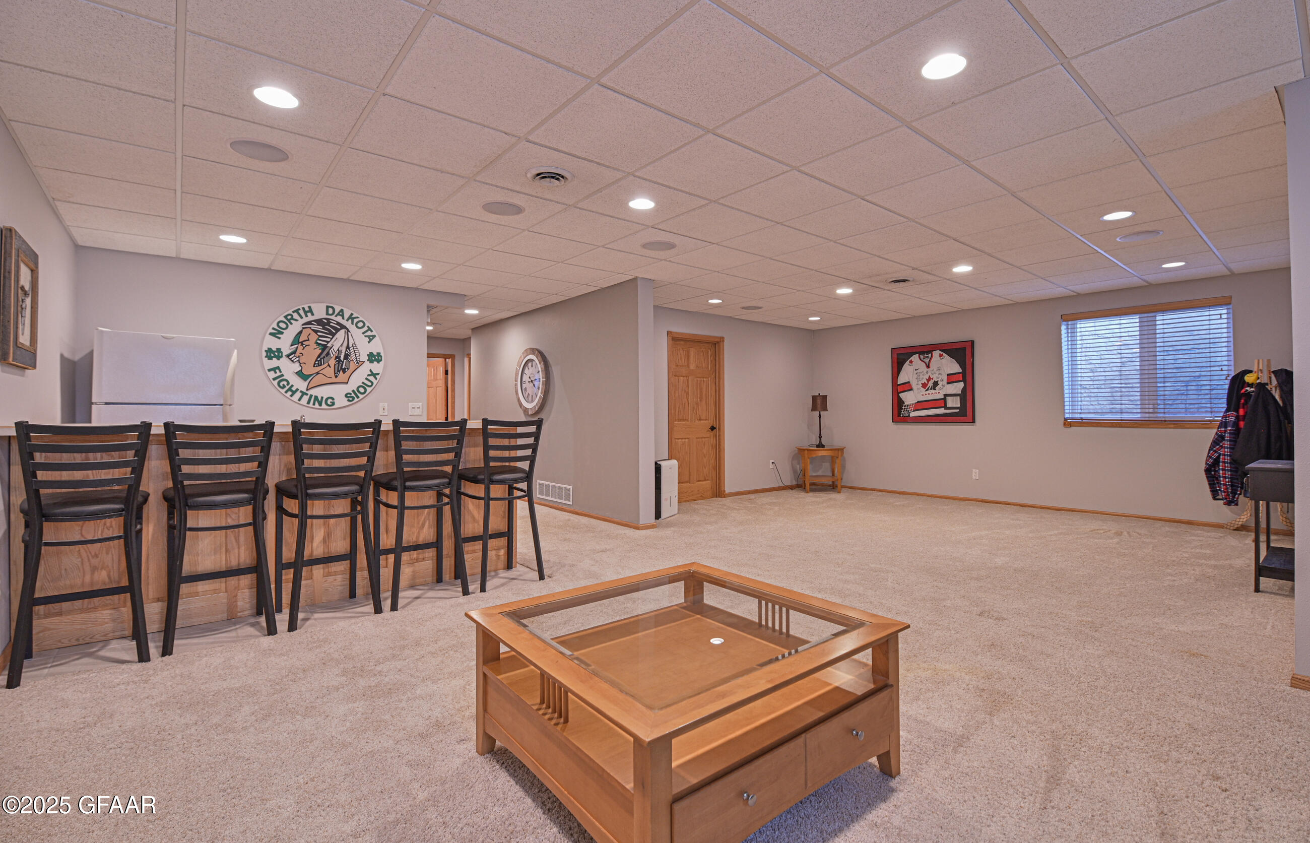 Grand Forks, North Dakota 58201, United States, 6 Bedrooms Bedrooms, ,3 BathroomsBathrooms,Residential,Active,237239