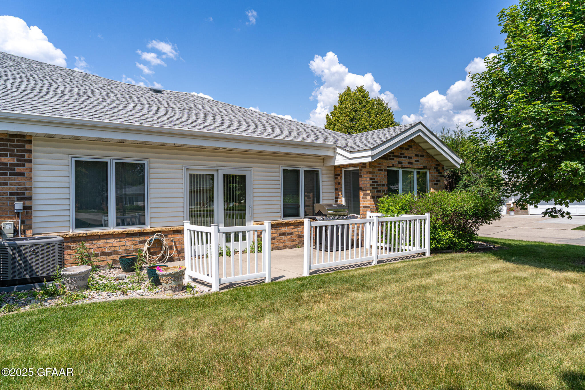 Grand Forks, North Dakota 58201, United States, 2 Bedrooms Bedrooms, ,2 BathroomsBathrooms,Residential,Active,155116