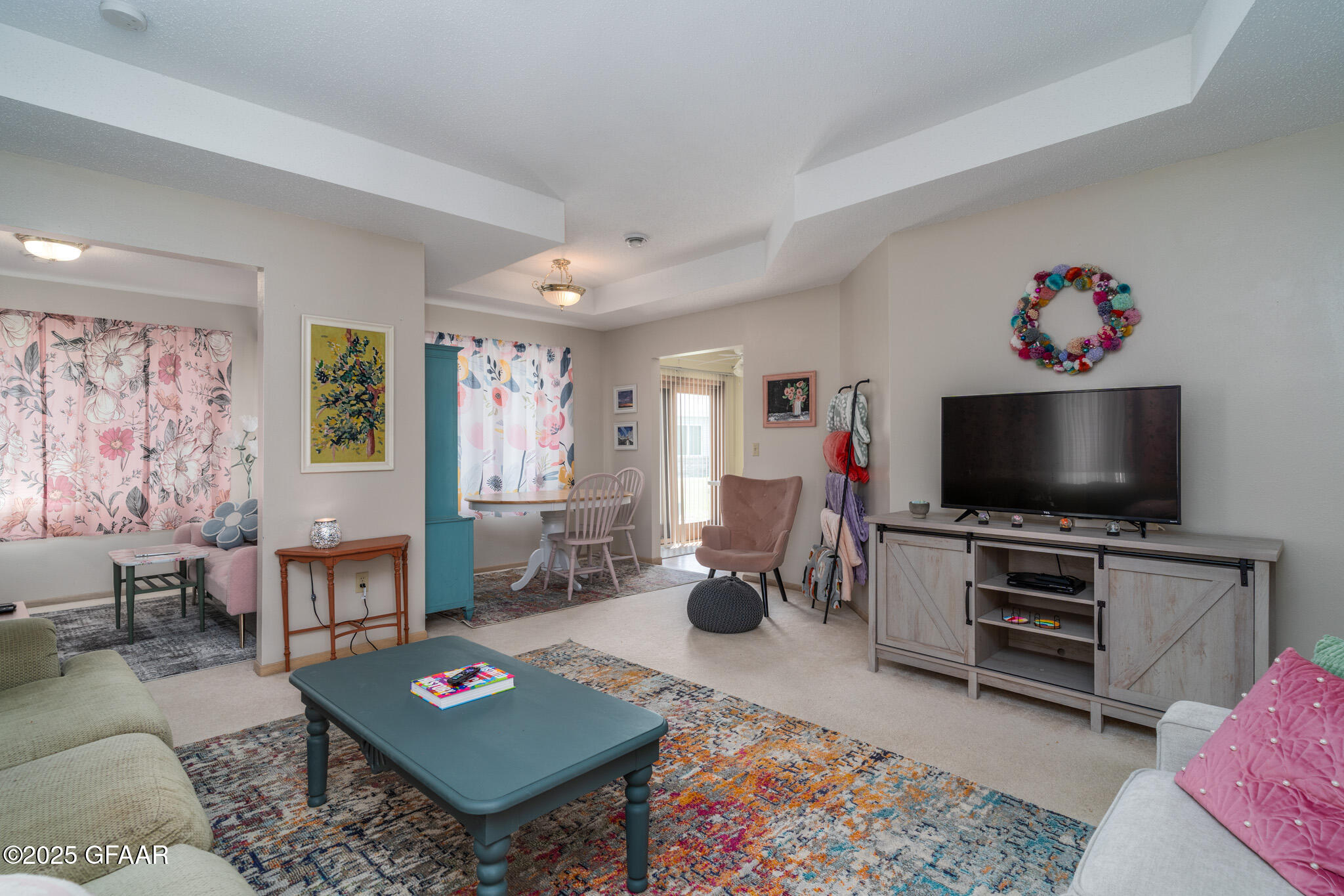 Grand Forks, North Dakota 58201, United States, 2 Bedrooms Bedrooms, ,2 BathroomsBathrooms,Residential,Active,155116