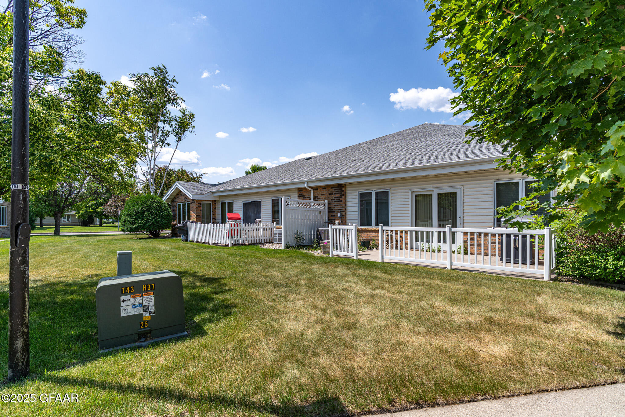 Grand Forks, North Dakota 58201, United States, 2 Bedrooms Bedrooms, ,2 BathroomsBathrooms,Residential,Active,155116