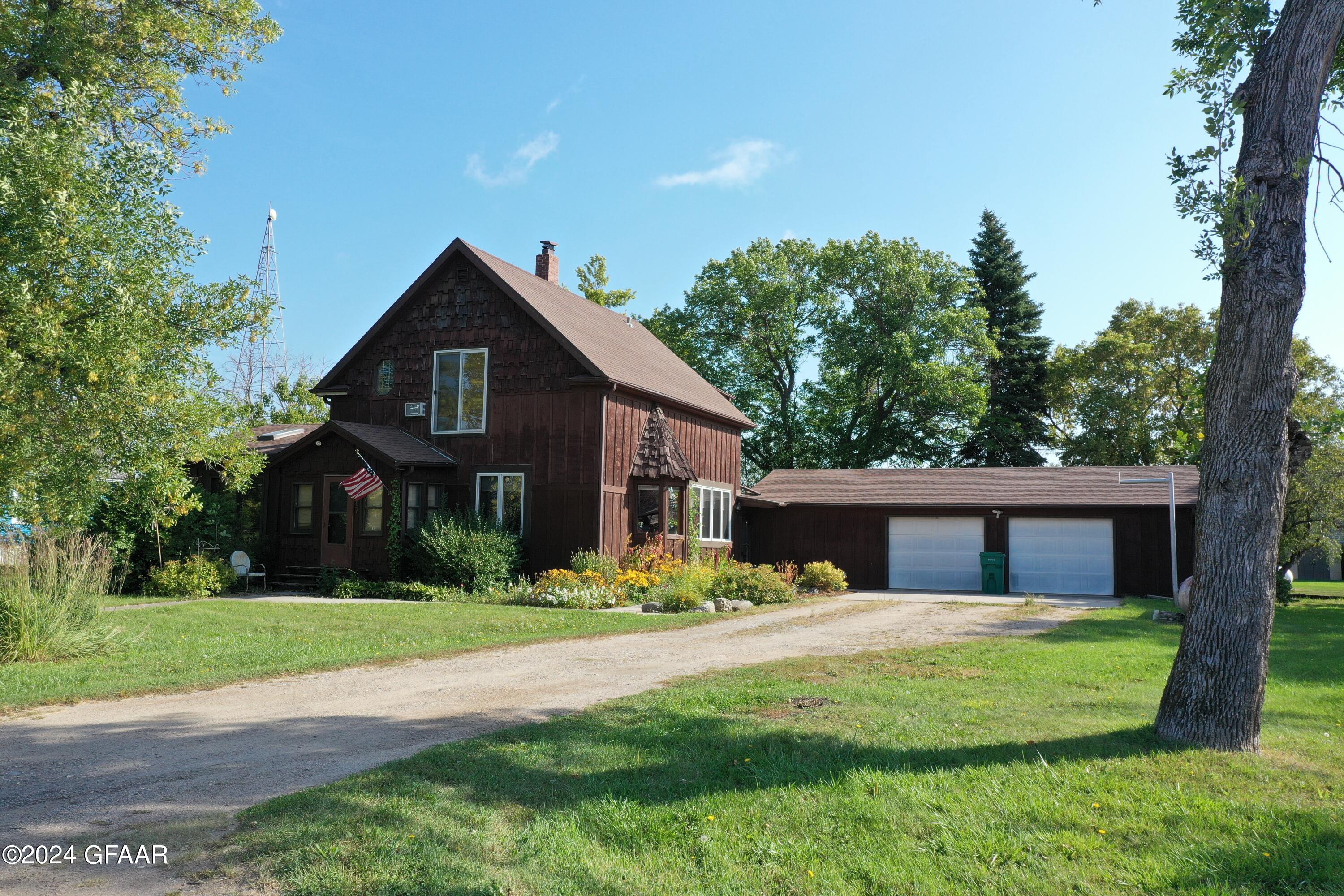 Gardner, North Dakota 58036, United States, 4 Bedrooms Bedrooms, ,2 BathroomsBathrooms,Residential,Pending,43248