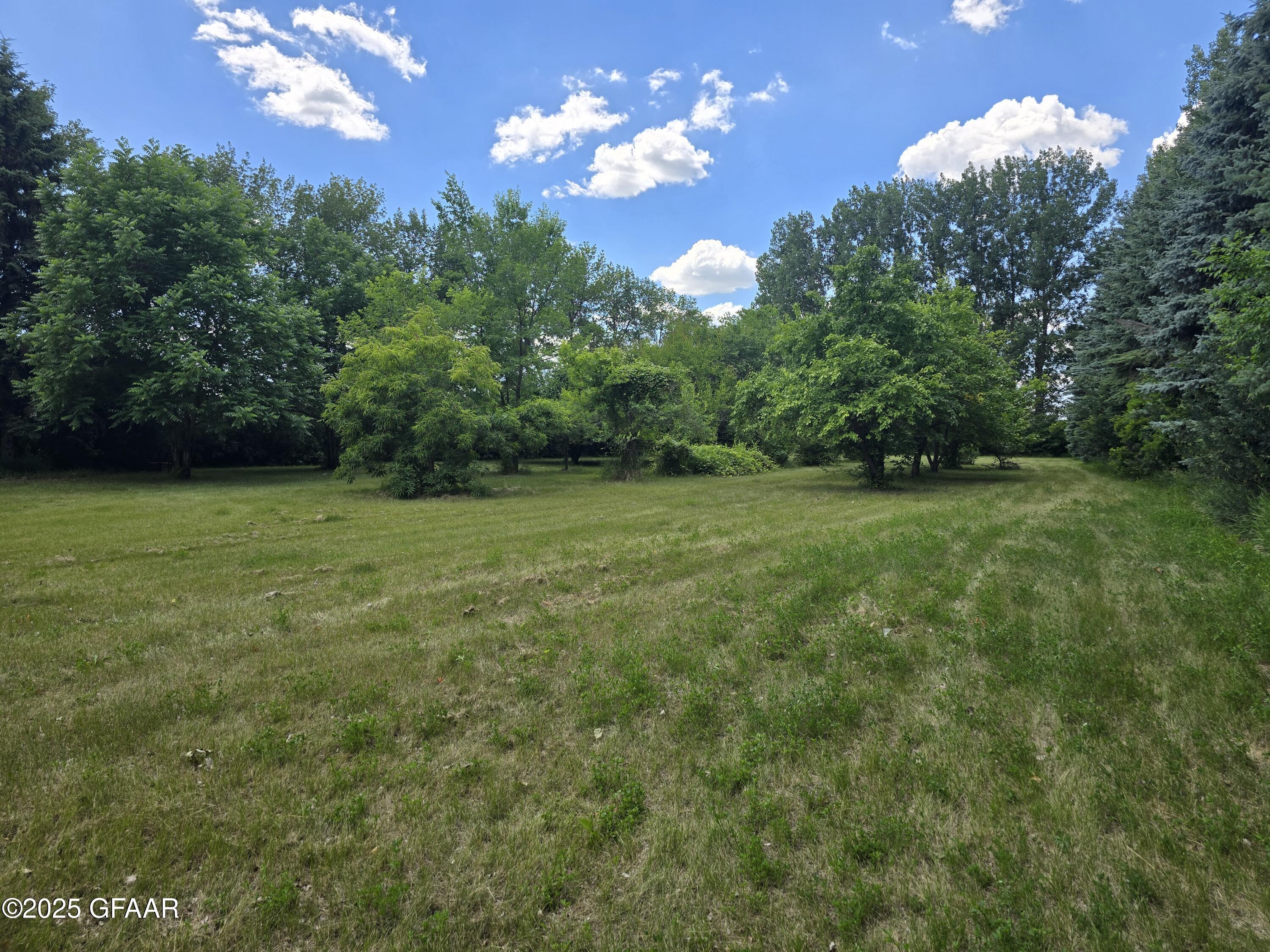 Larimore, North Dakota 58251, United States, 3 Bedrooms Bedrooms, ,1 BathroomBathrooms,Residential,Active,166075