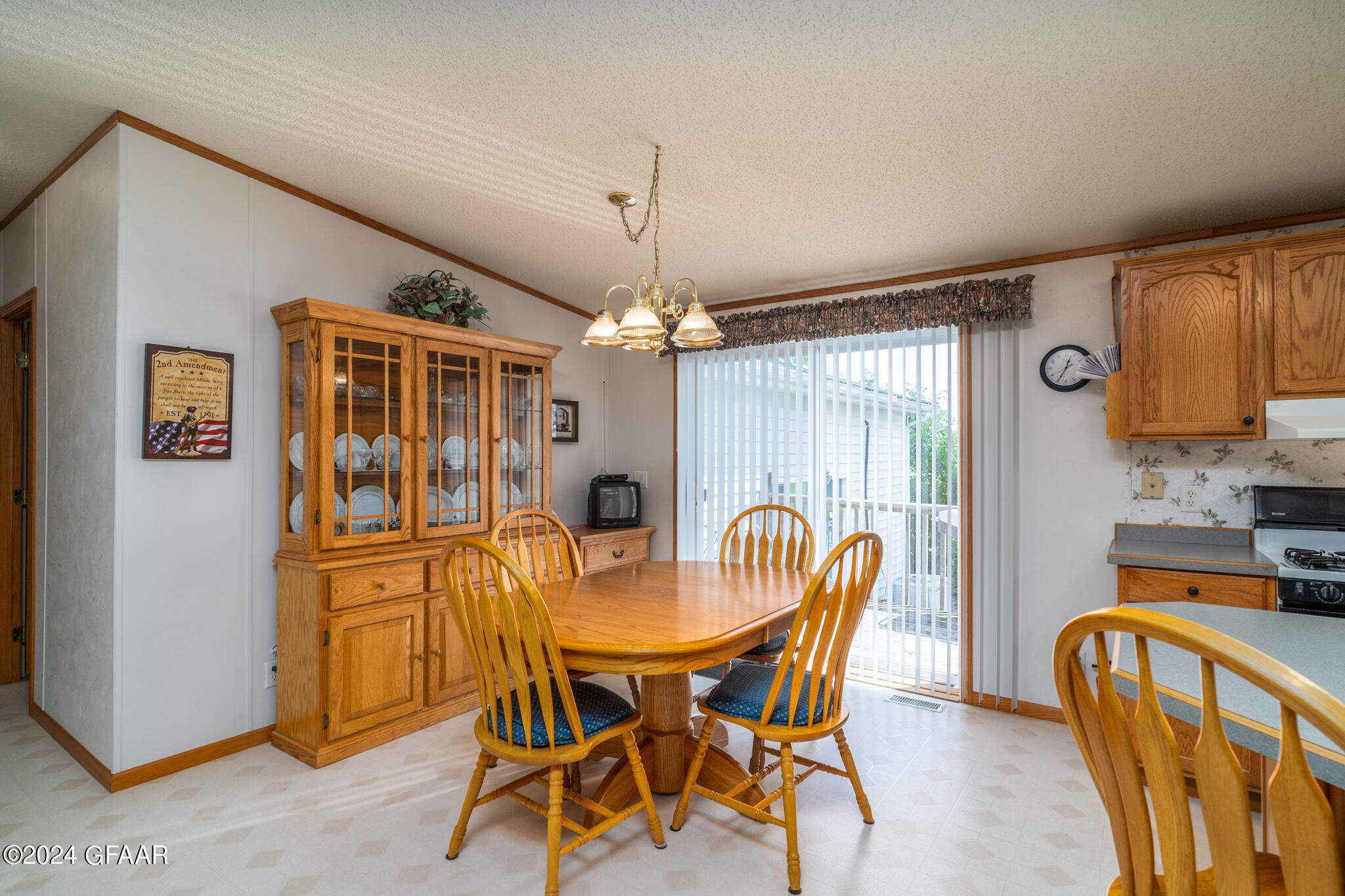 Hatton, North Dakota 58240, United States, 3 Bedrooms Bedrooms, ,2 BathroomsBathrooms,Residential,Pending,46634