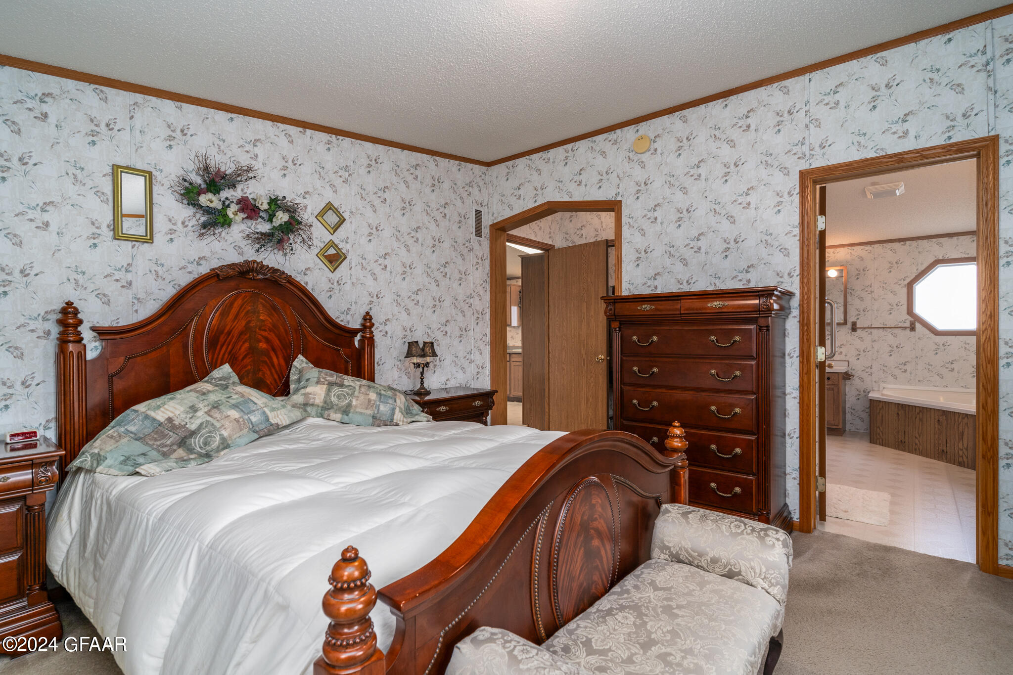 Hatton, North Dakota 58240, United States, 3 Bedrooms Bedrooms, ,2 BathroomsBathrooms,Residential,Pending,46634