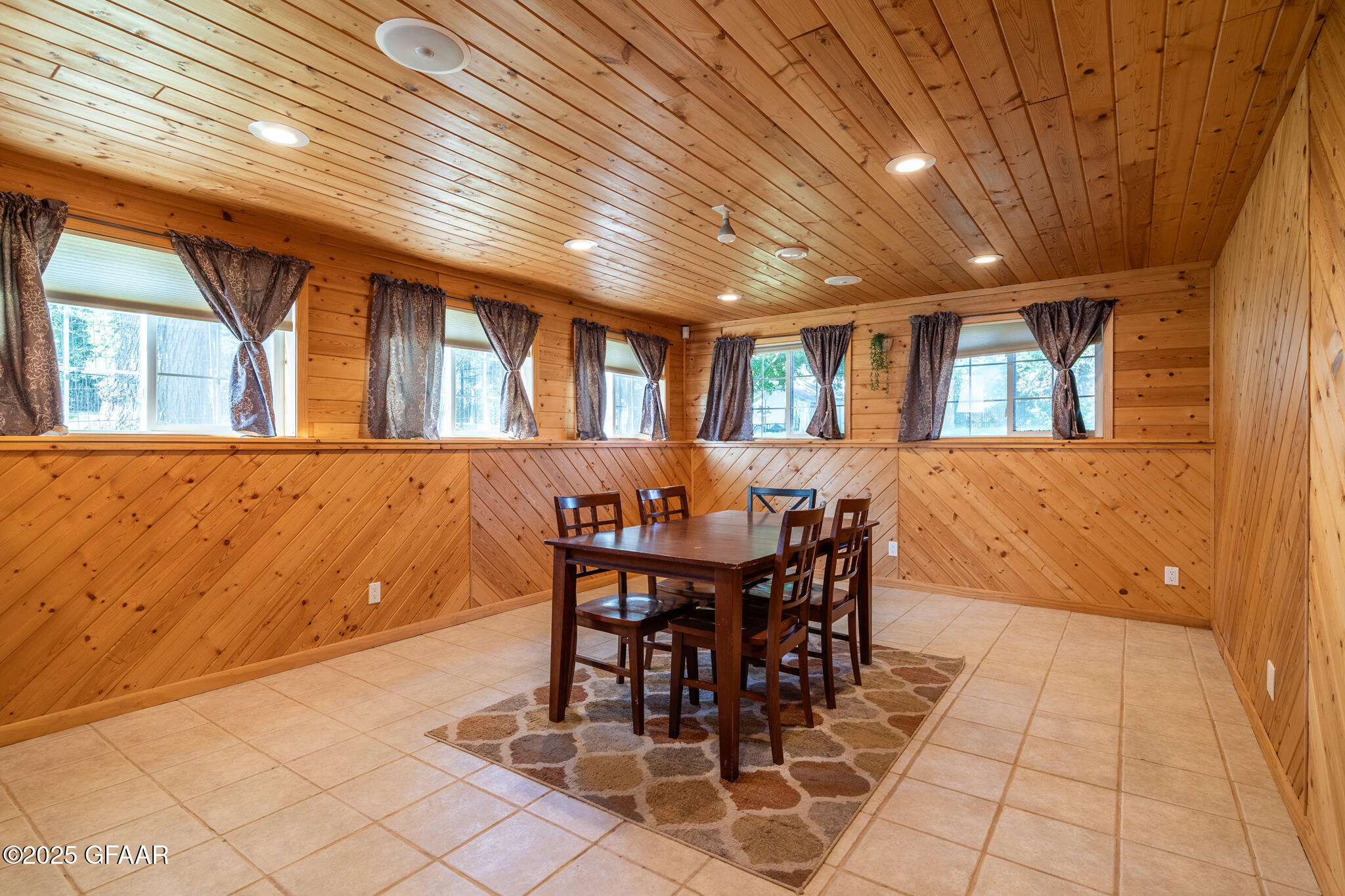 United States, ,3 BathroomsBathrooms,Residential,Active,180177