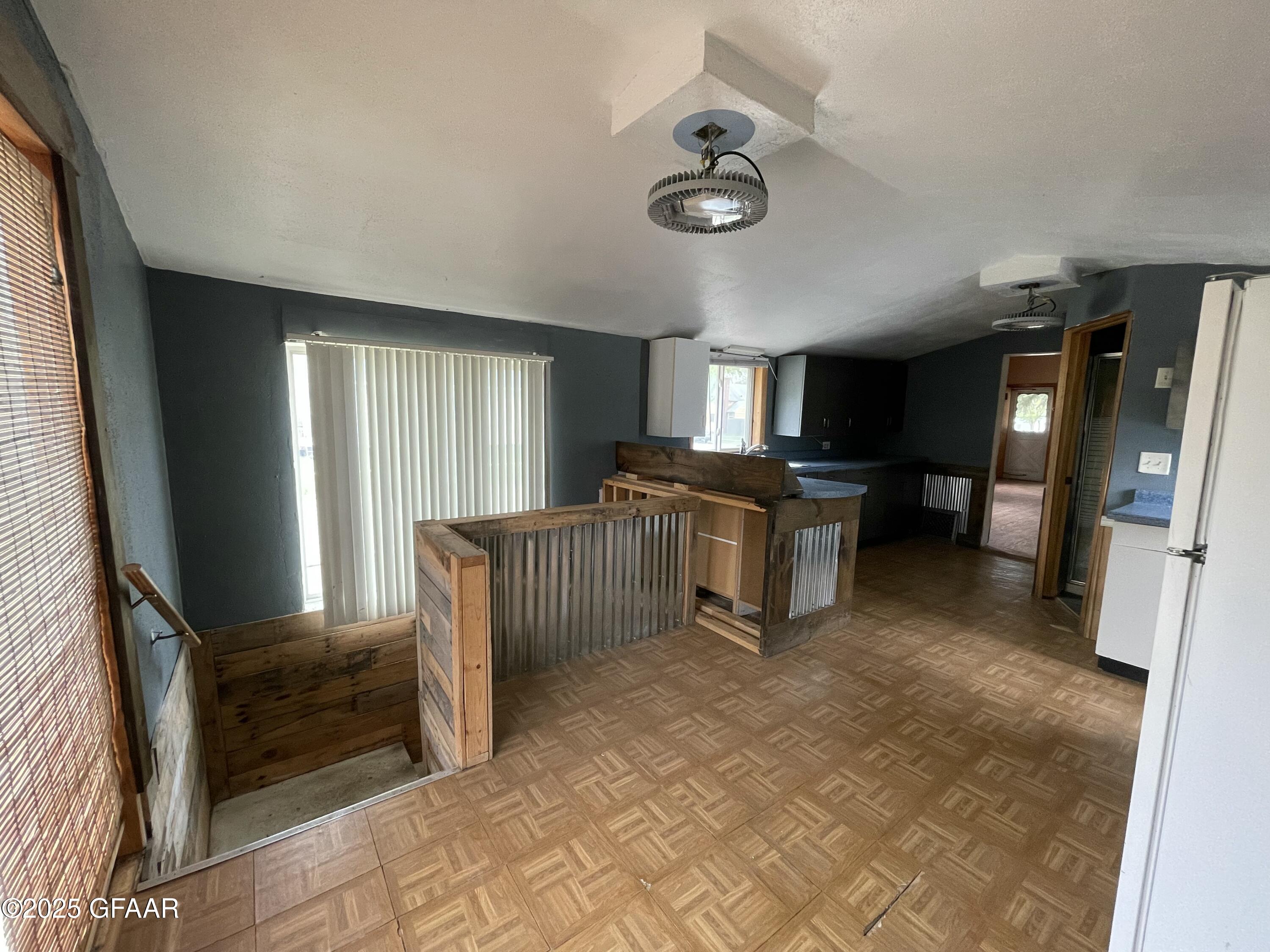 Grand Forks, North Dakota 58203, United States, 3 Bedrooms Bedrooms, ,2 BathroomsBathrooms,Residential,Active,166333