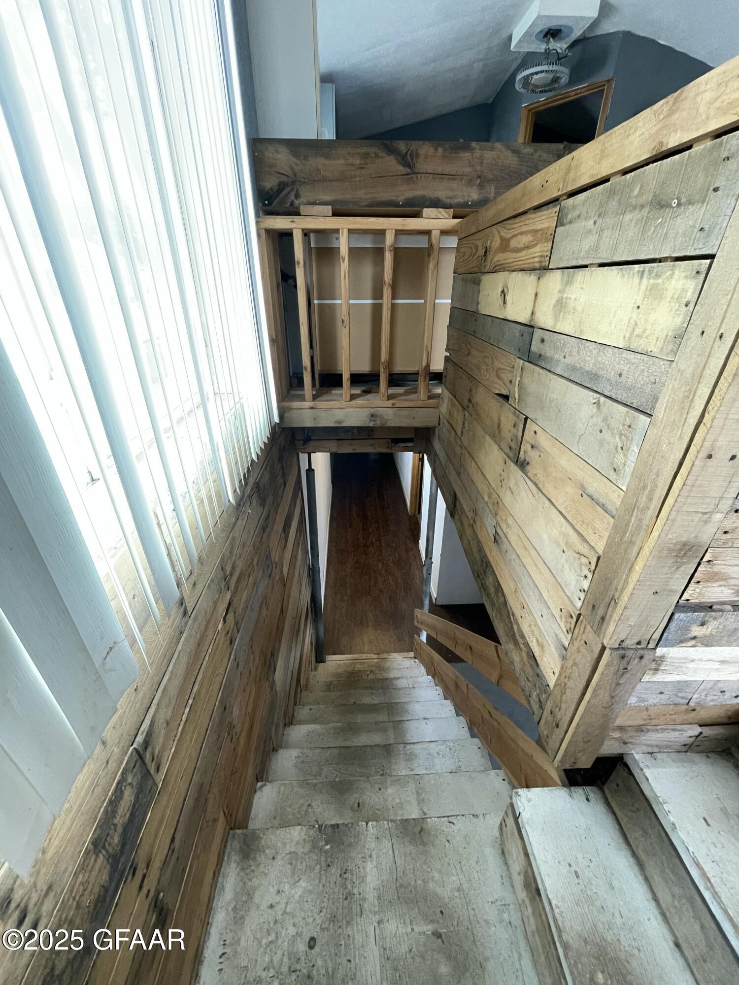 Grand Forks, North Dakota 58203, United States, 3 Bedrooms Bedrooms, ,2 BathroomsBathrooms,Residential,Active,166333