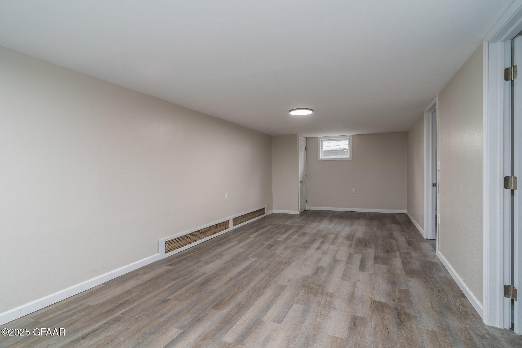 Northwood, North Dakota 58267, United States, 4 Bedrooms Bedrooms, ,2 BathroomsBathrooms,Residential,Active,229520