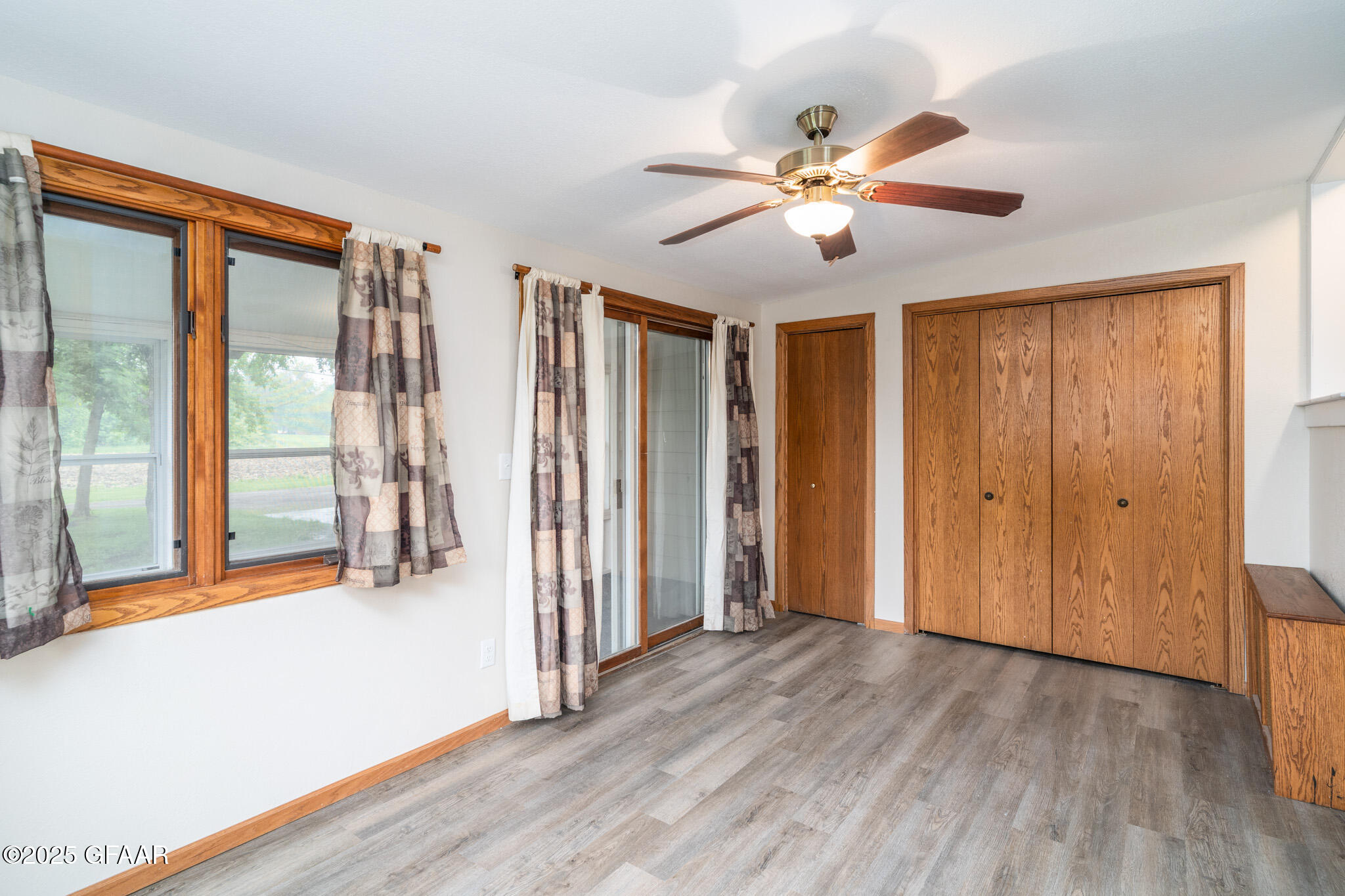 Northwood, North Dakota 58267, United States, 4 Bedrooms Bedrooms, ,2 BathroomsBathrooms,Residential,Active,229520