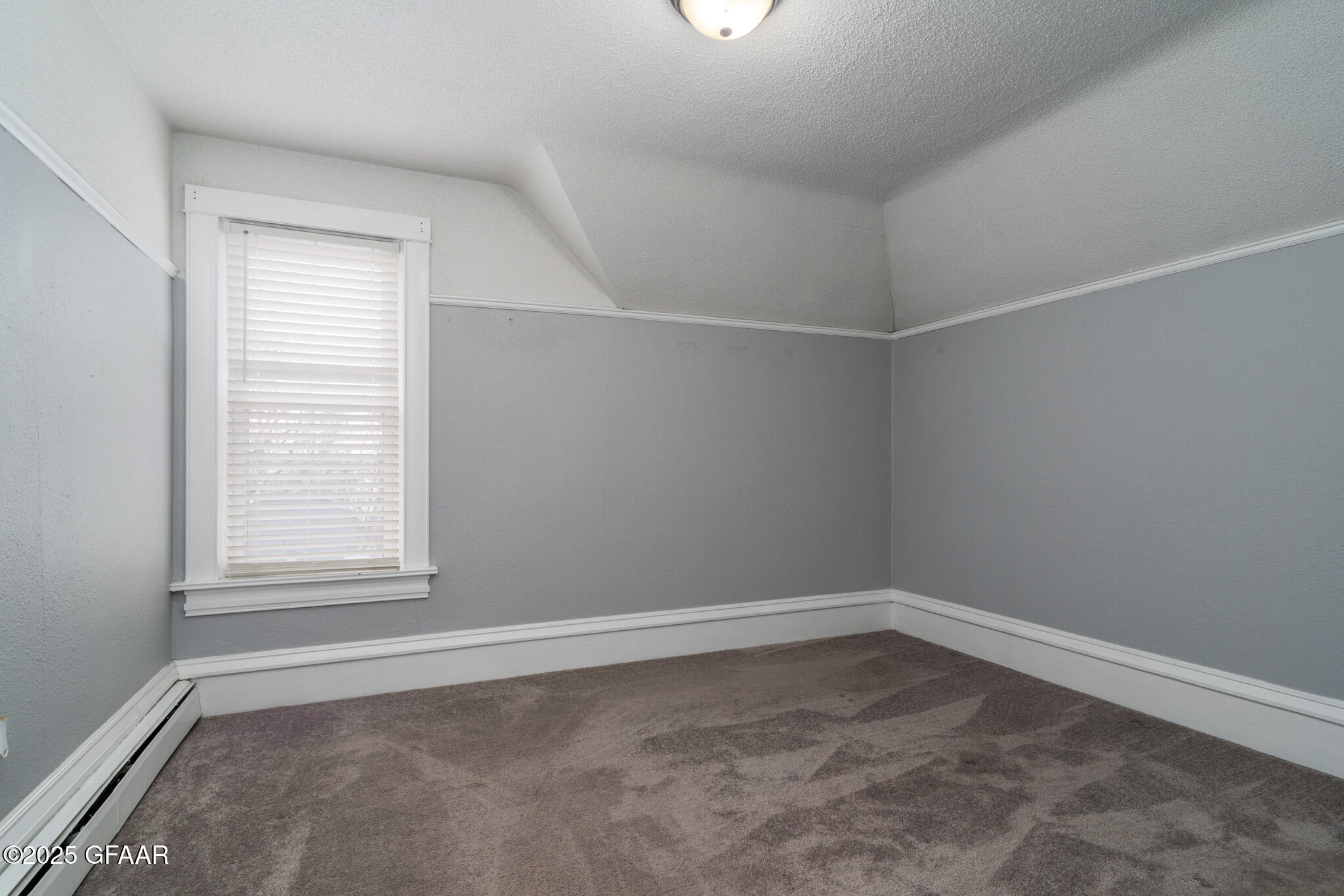 Hatton, North Dakota 58240, United States, 3 Bedrooms Bedrooms, ,1 BathroomBathrooms,Residential,Pending,21081