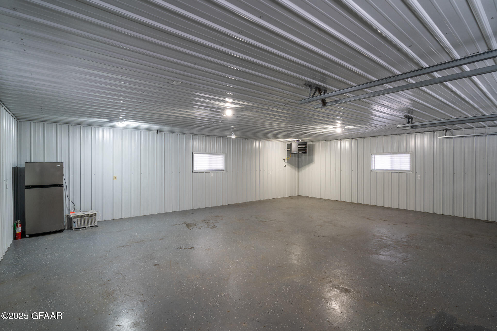 Hatton, North Dakota 58240, United States, 3 Bedrooms Bedrooms, ,1 BathroomBathrooms,Residential,Pending,21081