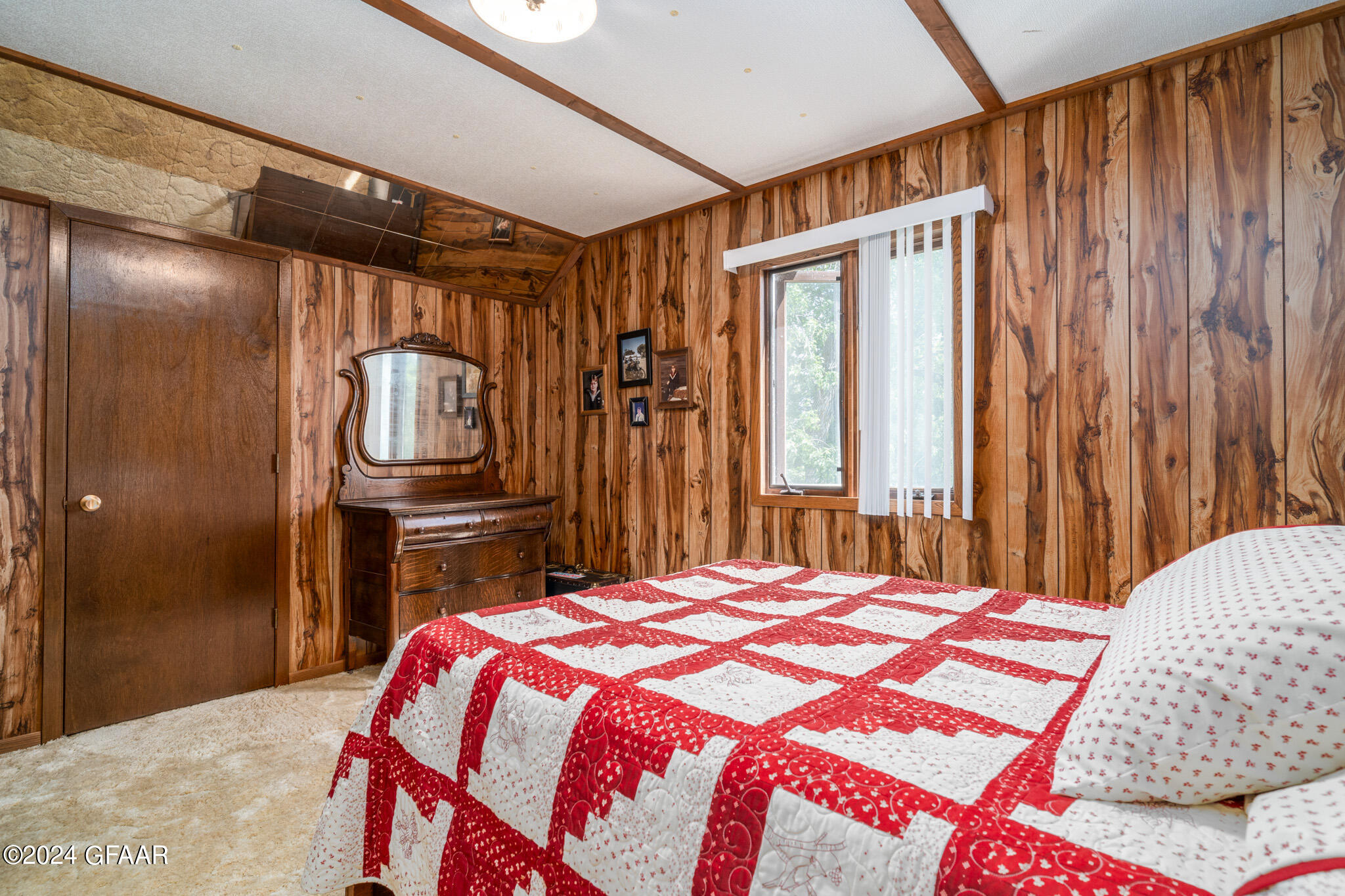 Aneta, North Dakota 58212, United States, 4 Bedrooms Bedrooms, ,2 BathroomsBathrooms,Residential,Pending,46631