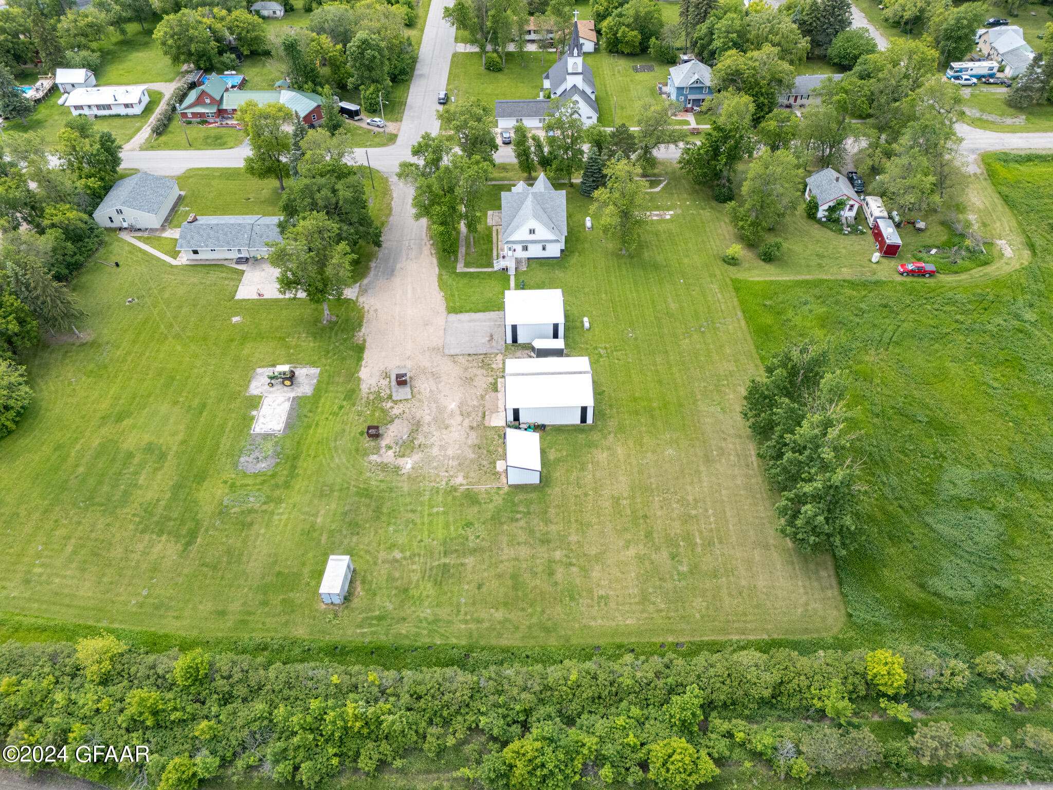 Aneta, North Dakota 58212, United States, 4 Bedrooms Bedrooms, ,2 BathroomsBathrooms,Residential,Pending,46631
