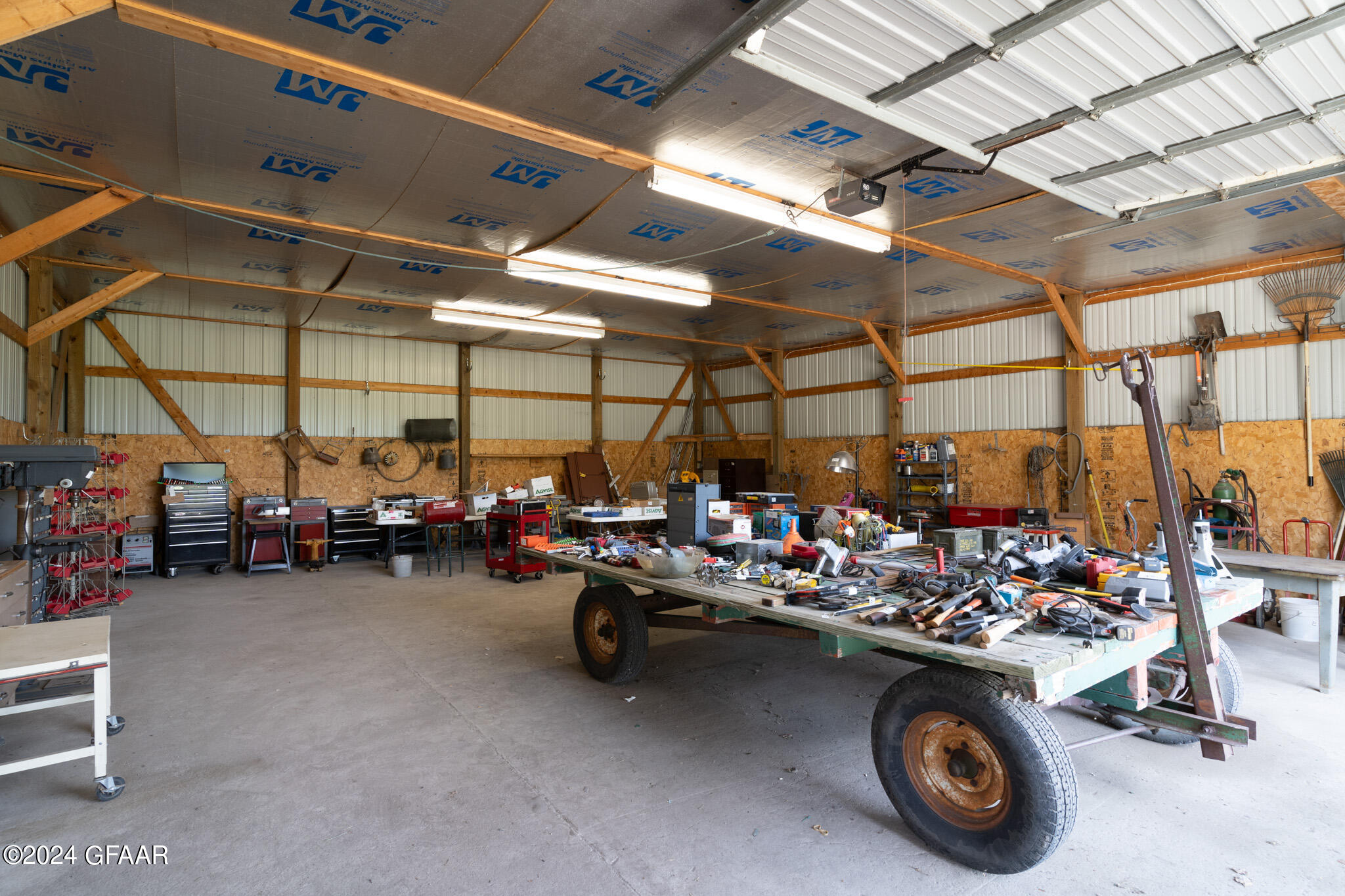 Aneta, North Dakota 58212, United States, 4 Bedrooms Bedrooms, ,2 BathroomsBathrooms,Residential,Pending,46631