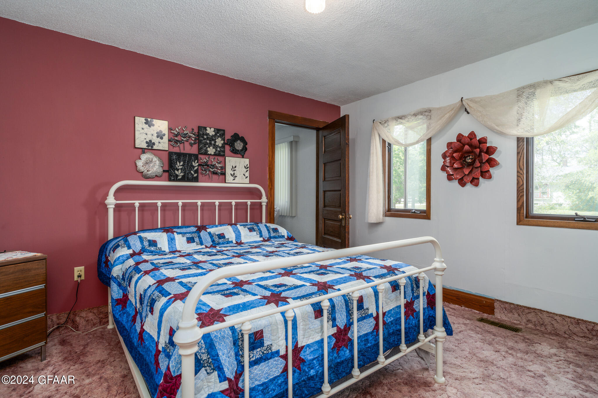 Aneta, North Dakota 58212, United States, 4 Bedrooms Bedrooms, ,2 BathroomsBathrooms,Residential,Pending,46631