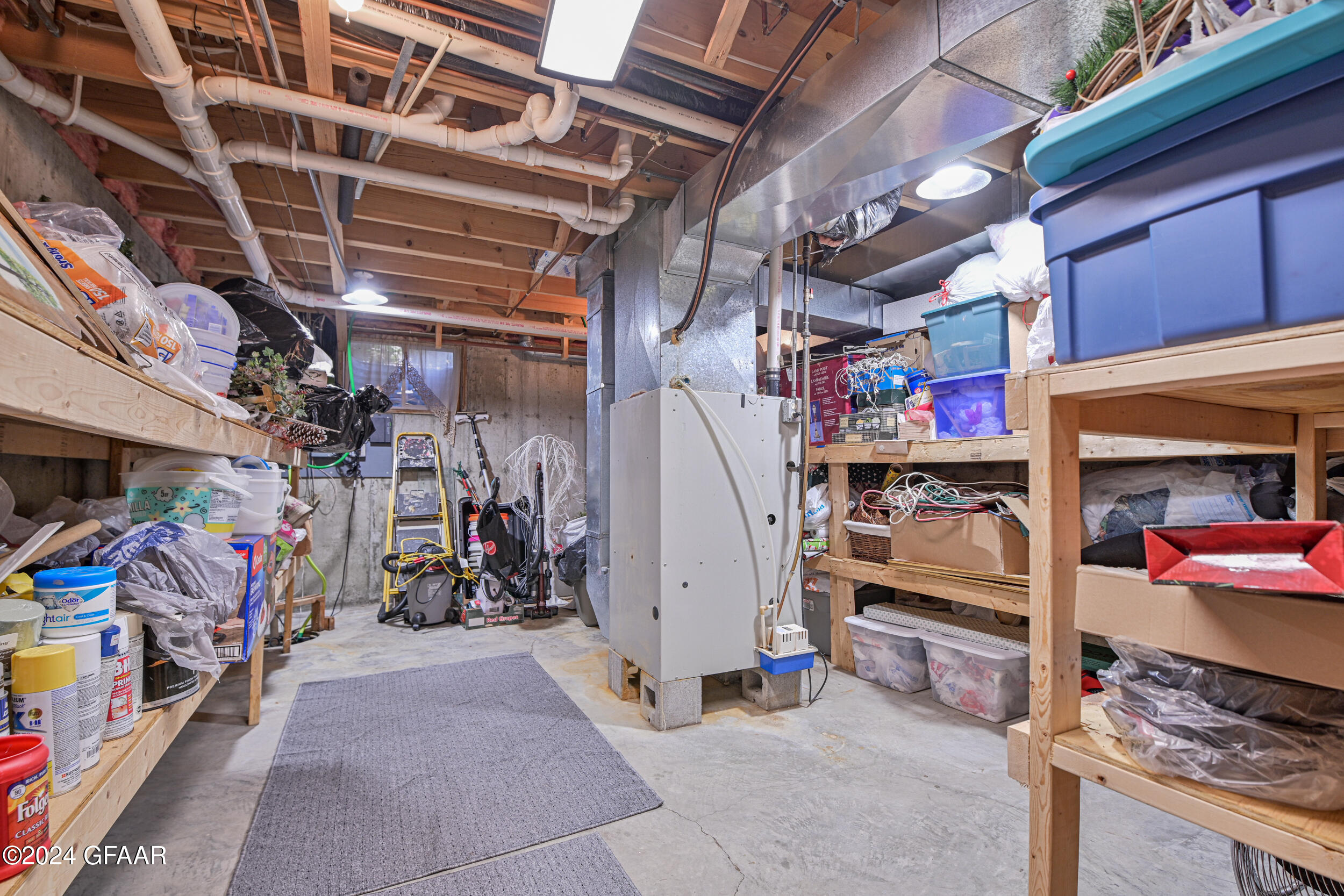 Warren, Minnesota 56762, United States, 3 Bedrooms Bedrooms, ,2 BathroomsBathrooms,Residential,Active,166342